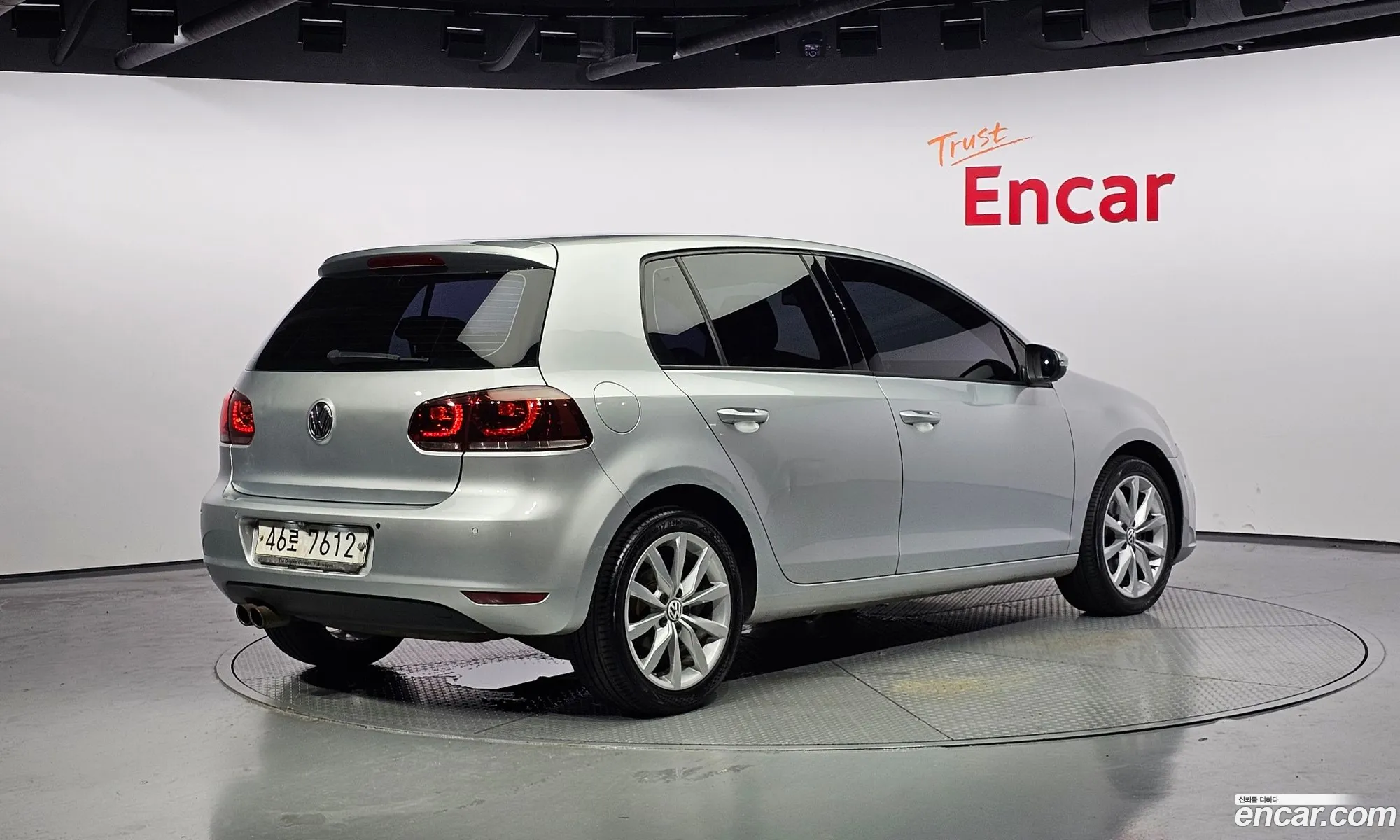 Volkswagen Golf 6Th Generation 20 Tdi - фотография 8613146