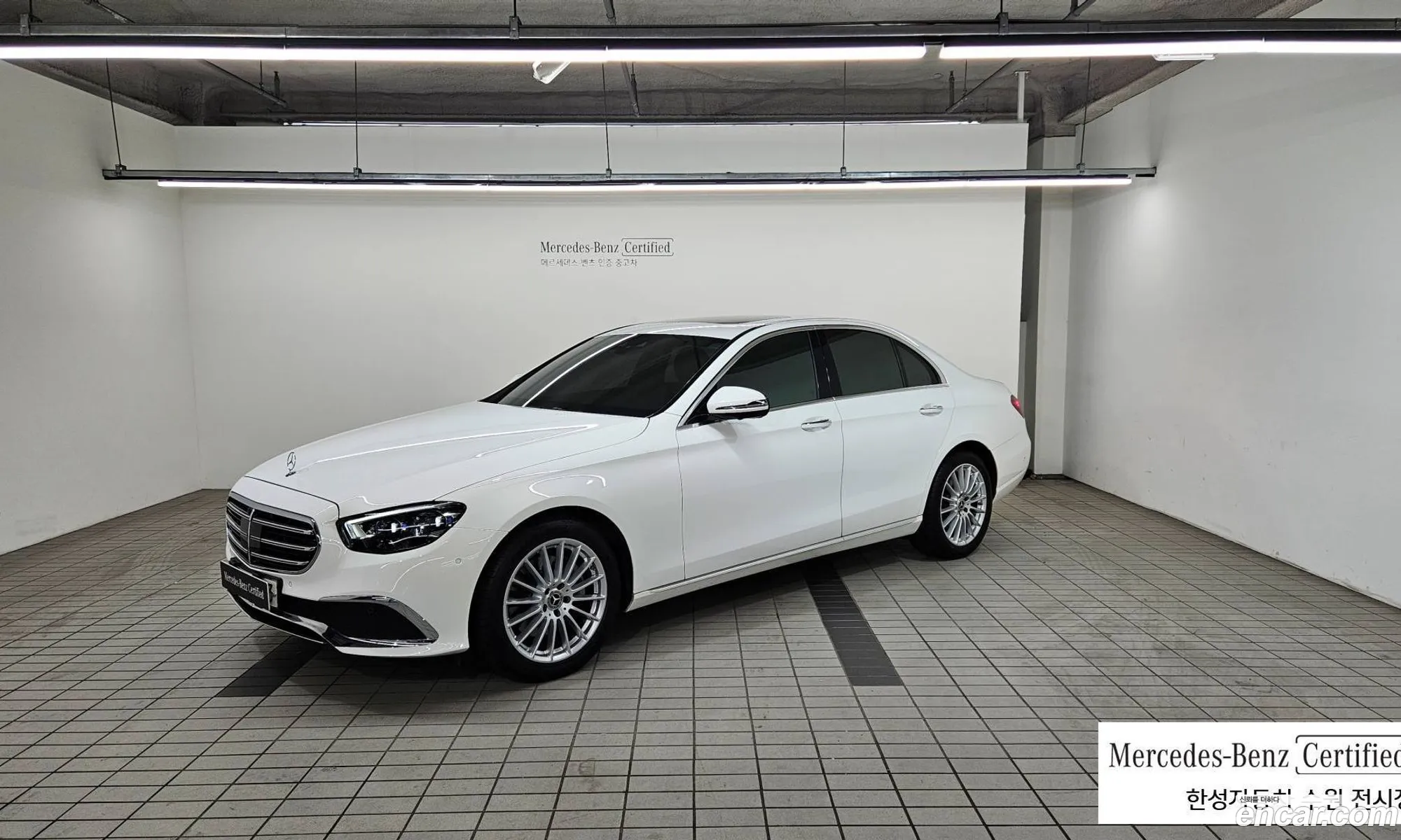 Mercedes E-Class W213 E250 Exclusive - фотография 19108069
