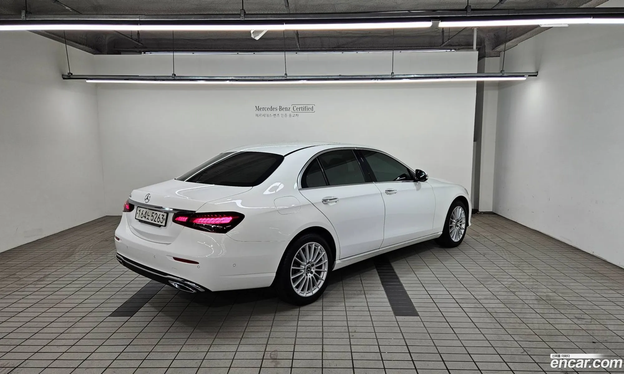 Mercedes E-Class W213 E250 Exclusive - фотография 19108070