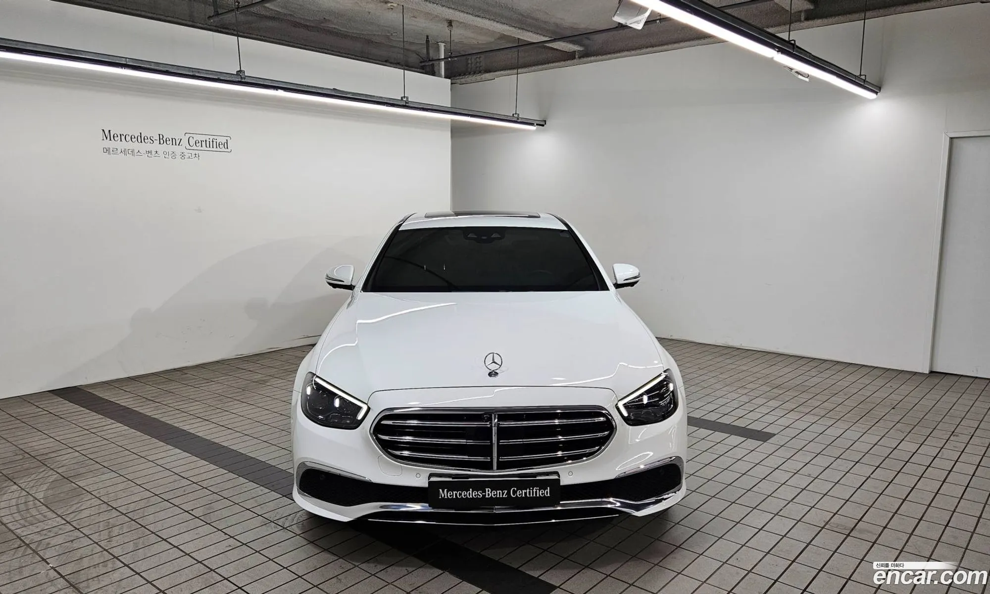 Mercedes E-Class W213 E250 Exclusive - фотография 19108071