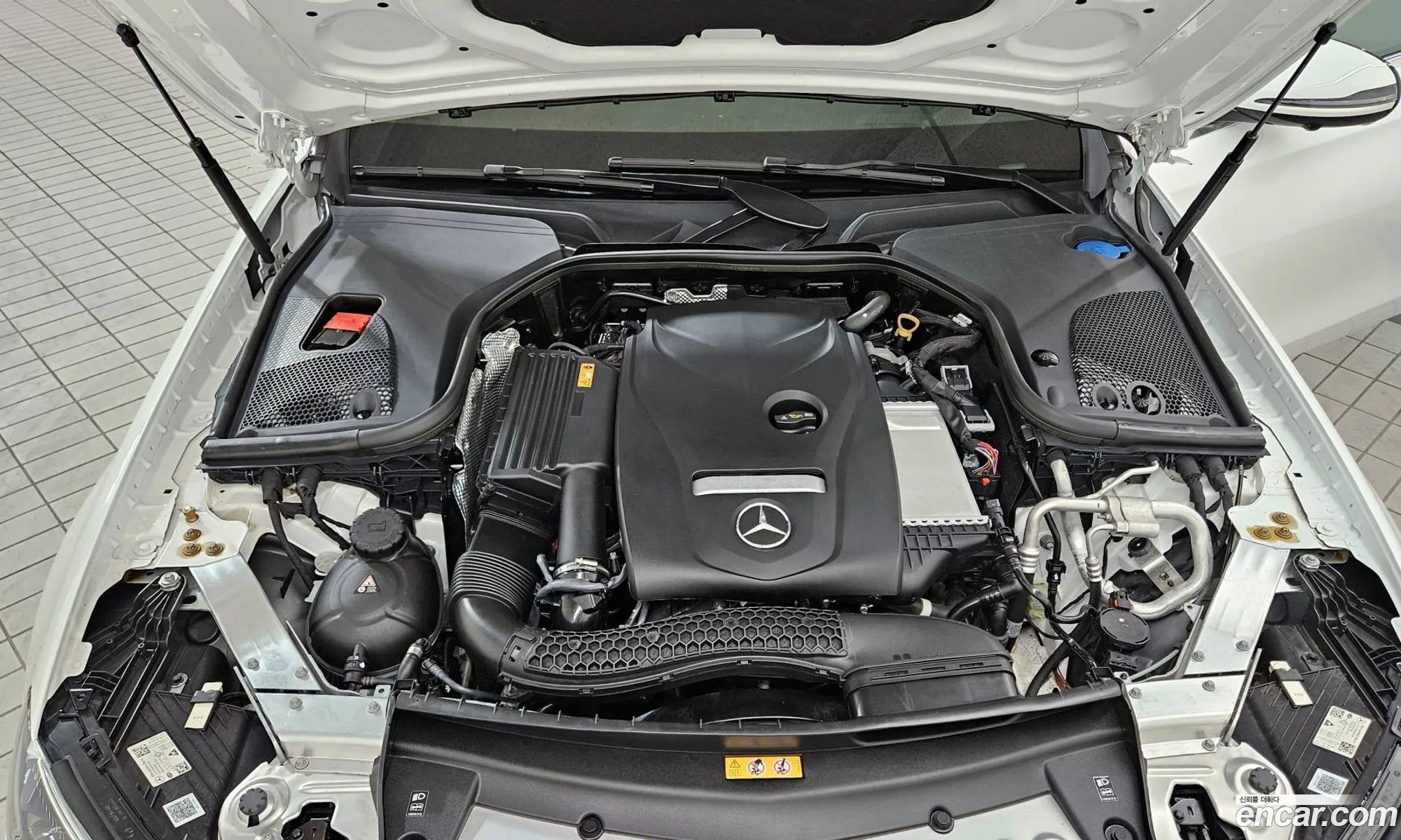 Mercedes E-Class W213 E250 Exclusive - фотография 19108074