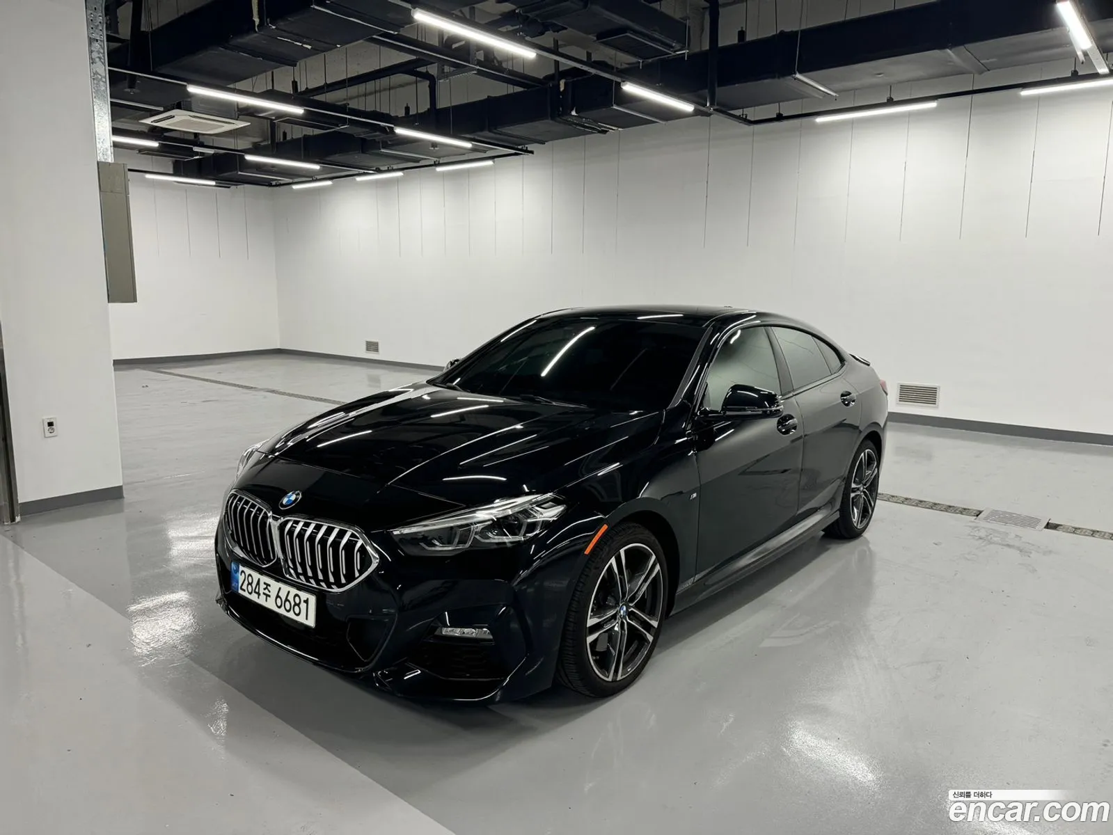 BMW 2 Series Gran Coupe F44 220I Sports - фотография 18080921