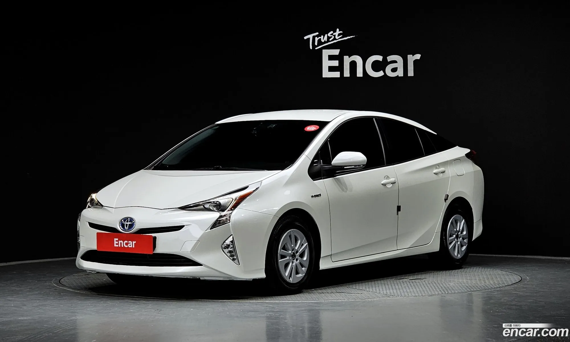 Toyota Prius 4Th Generation 18 E - фотография 15359053