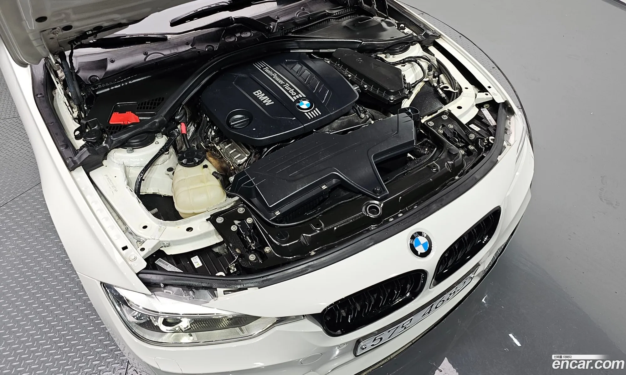 BMW 3 Series F30 320D Sports - фотография 18545774