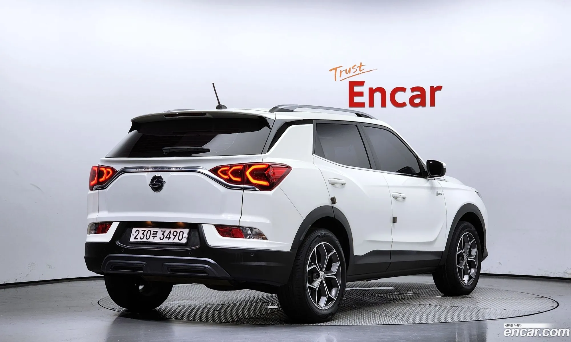 Kg Mobility Ssangyong Beautiful Korando Gasoline 15 2Wd C5 - фотография 8319554