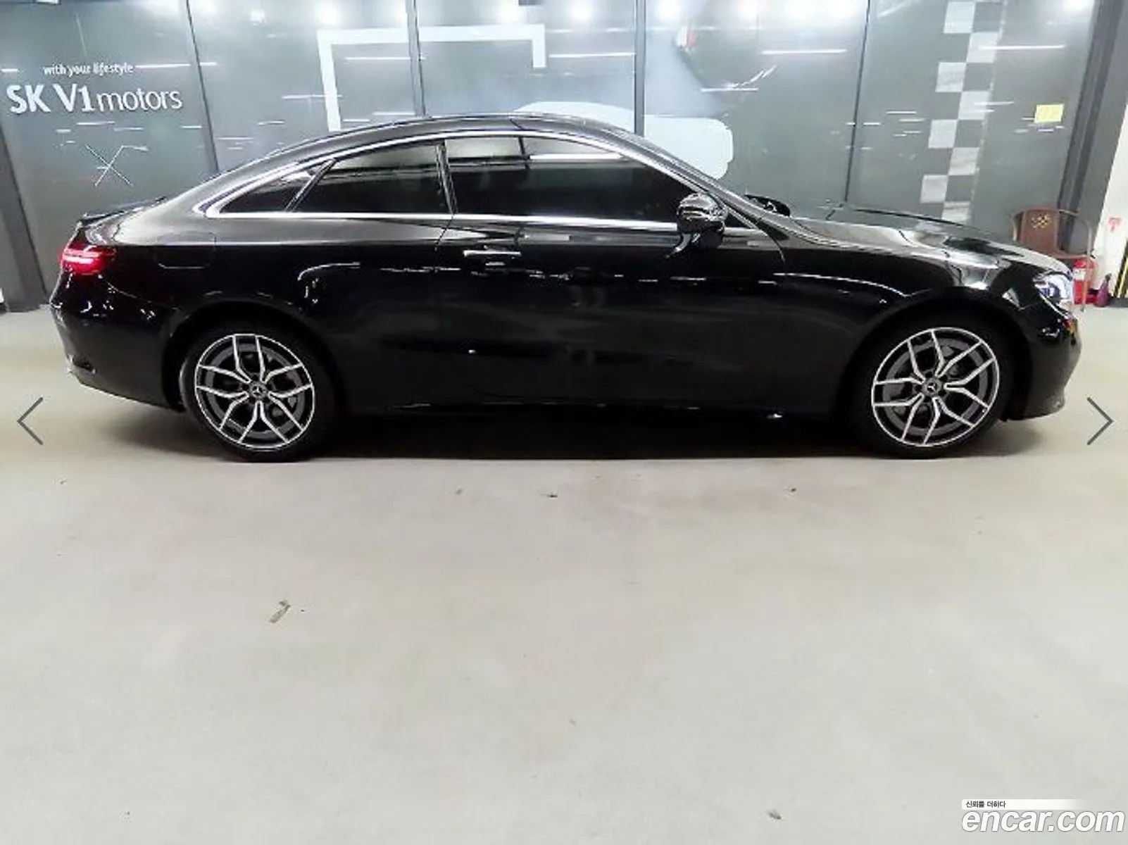 Benz E-Class W213 E300D 4Matic Coupe - фотография 19082038