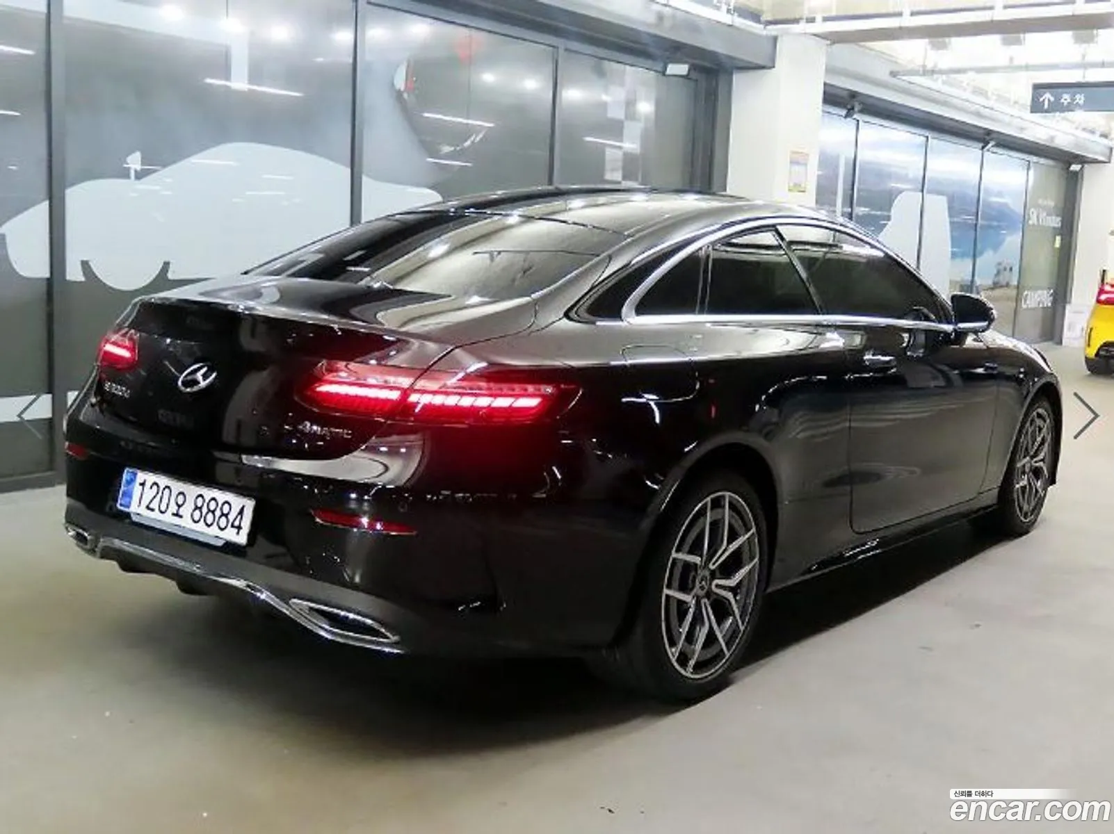 Benz E-Class W213 E300D 4Matic Coupe - фотография 19082039