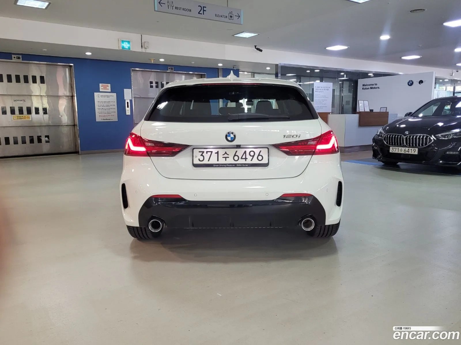 BMW 1 Series F40 120I M Sports - фотография 18080955