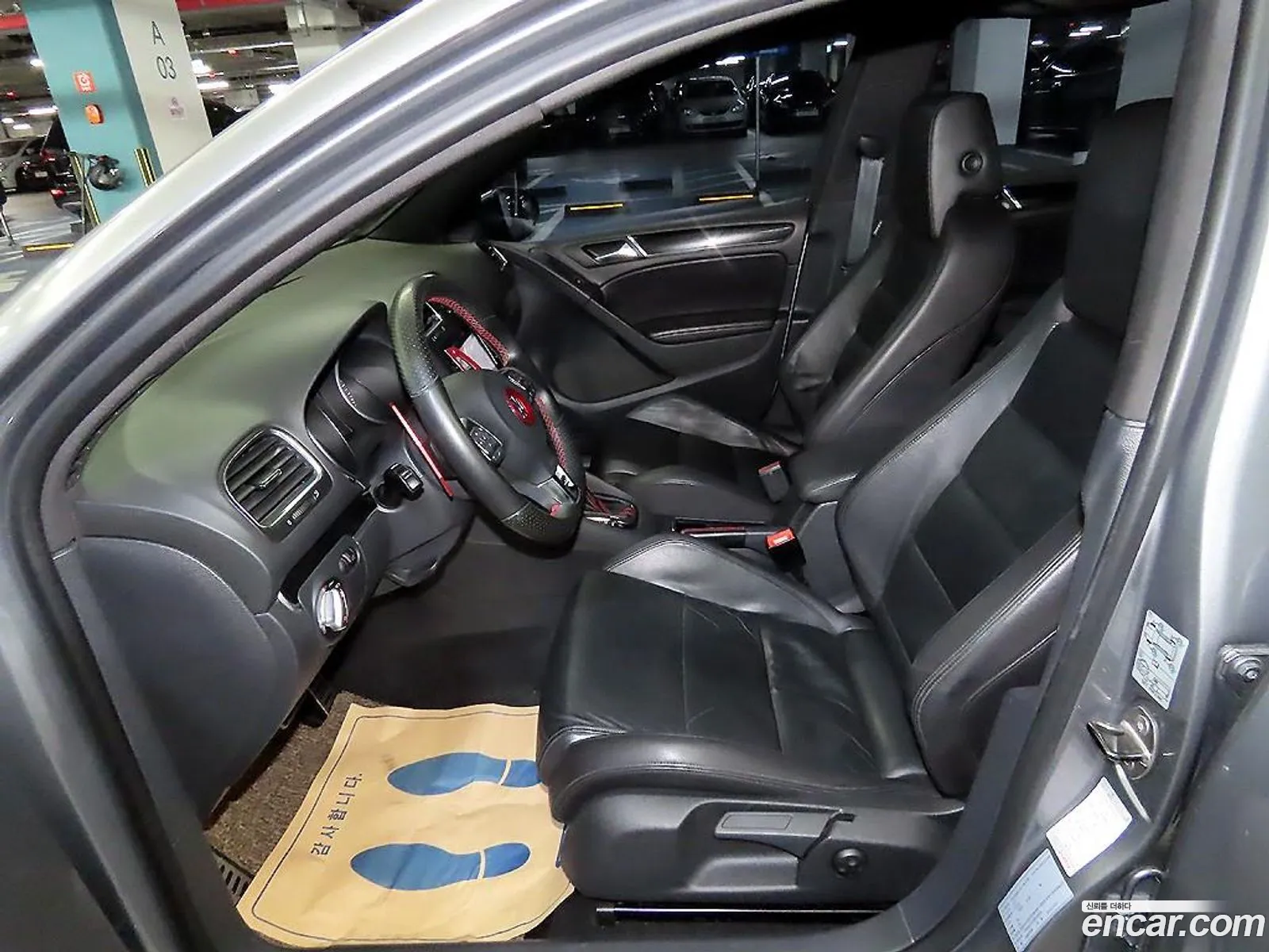 Volkswagen Golf 6Th Generation 20 Gti 5-Door - фотография 8551340