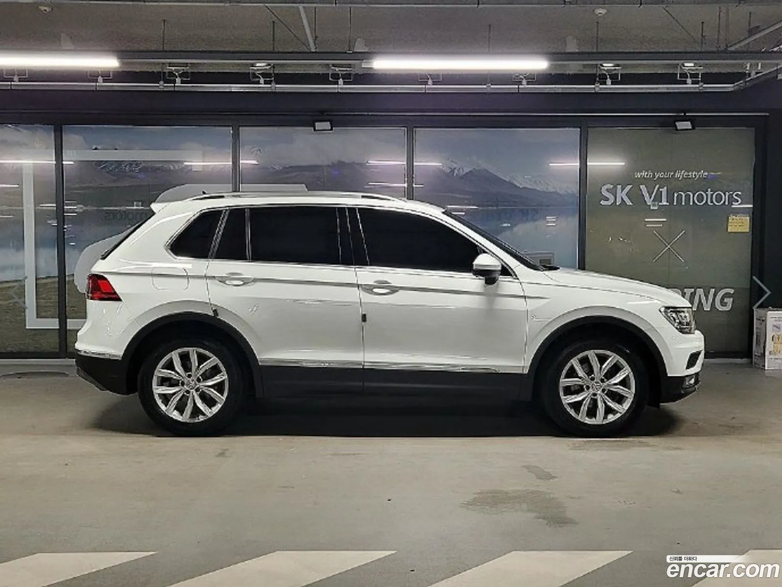 Volkswagen Tiguan 2Nd Generation 20 Tdi Premium - фотография 7715900