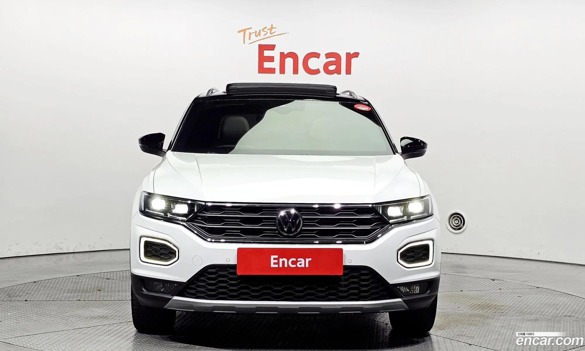 Volkswagen T-Roc 20 Tdi Prestige - фотография 8349378