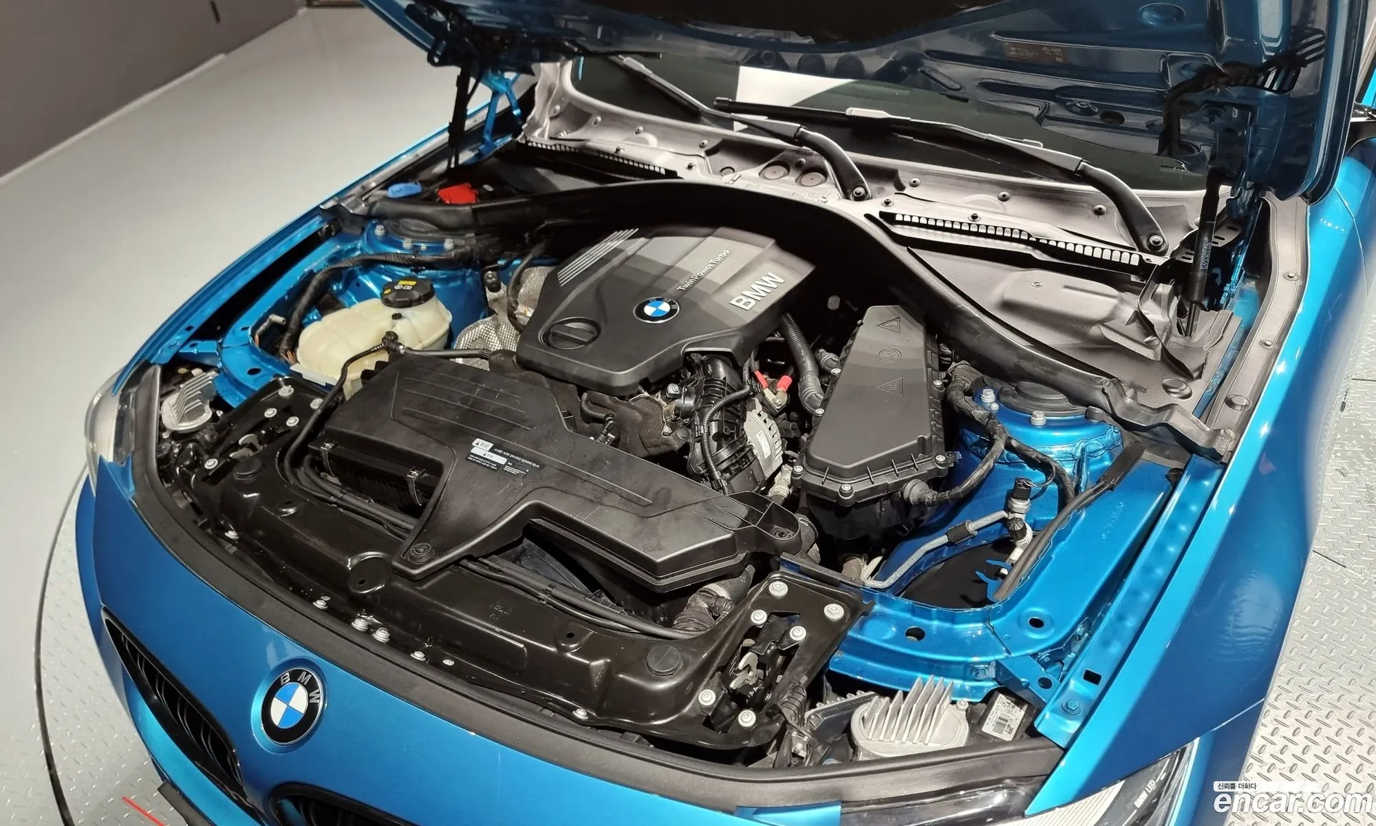 BMW 4 Series F32 420D M Sports Coupe - фотография 5089357