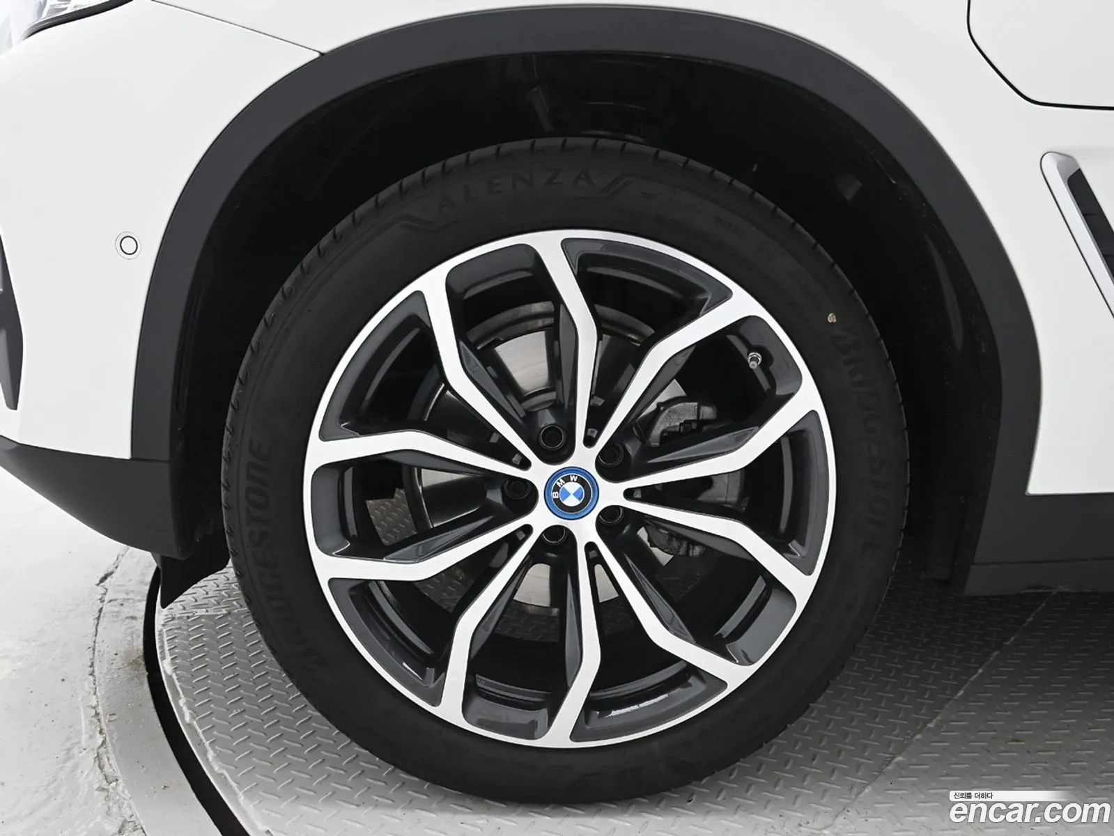 BMW X3 G01 xDrive 30E - фотография 6585704
