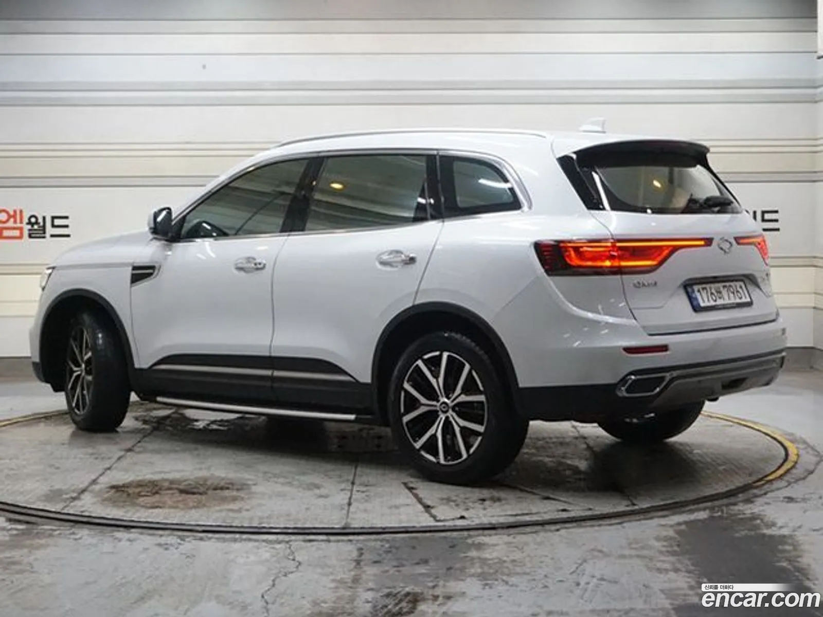 Renault Korea Samsung The New Qm6 20 Gde Re Signature 2Wd - фотография 8719595
