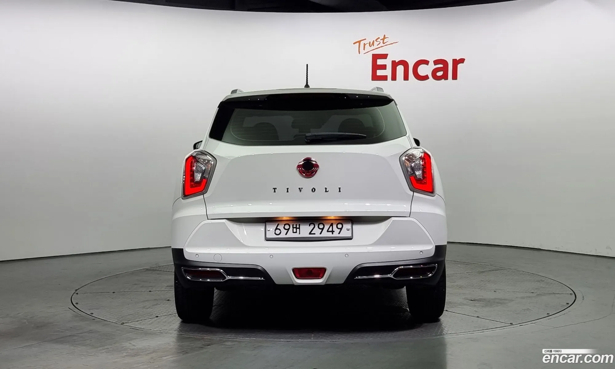 Kg Mobility Ssangyong Tivoli Armor Gear Plus 2Wd - фотография 6670789