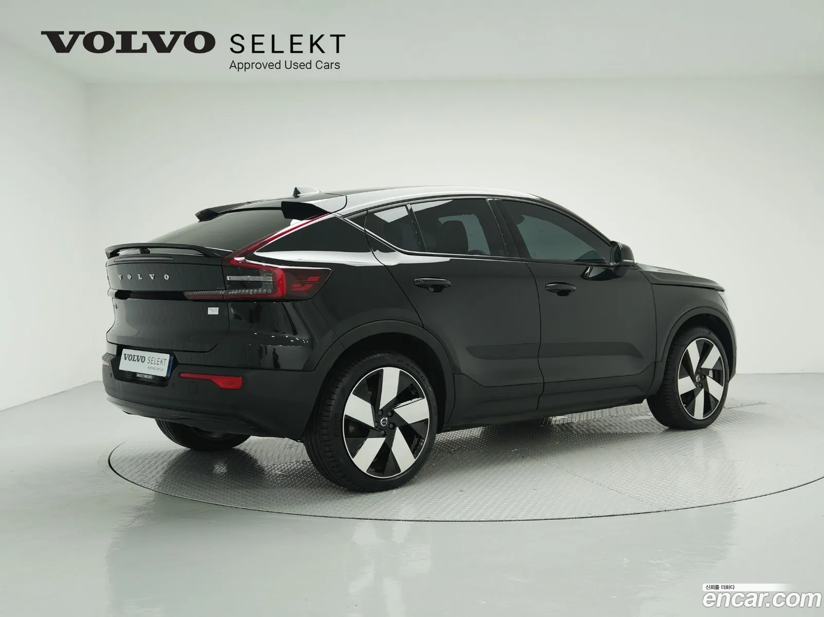Volvo C40 Recharge Twin Ultimate - фотография 6467879