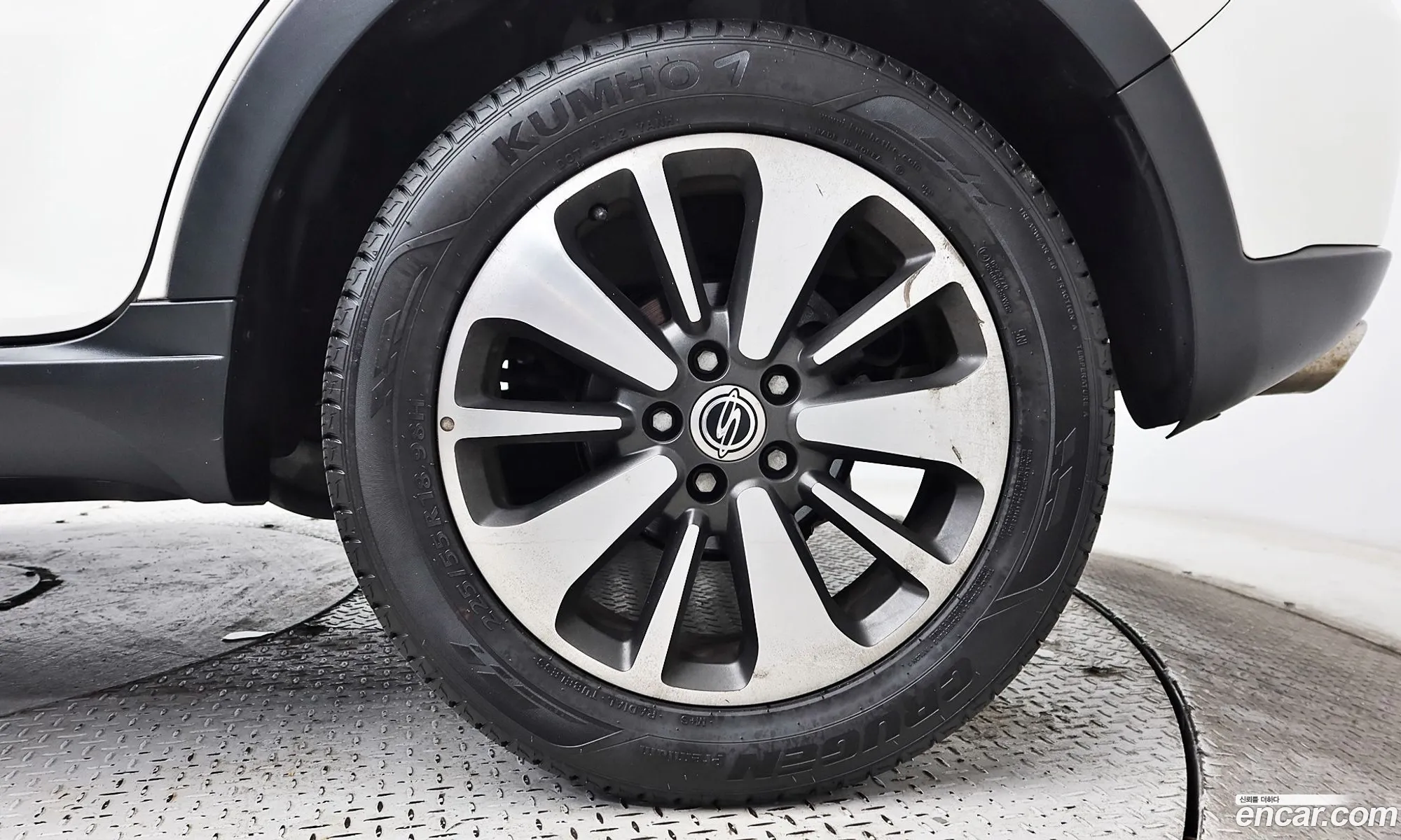 Kg Mobility Ssangyong New Korando C 20 Rx 2Wd Top-Of-The-Line Model - фотография 8372443