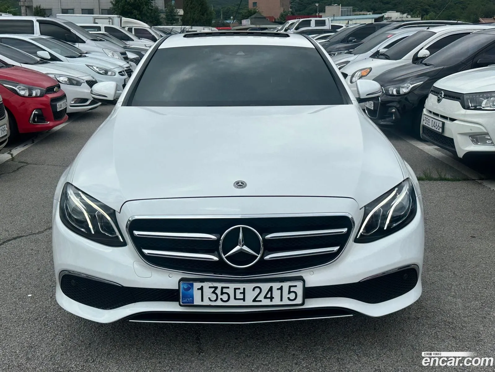 Mercedes E-Class W213 E250 Avantgarde - фотография 19108022