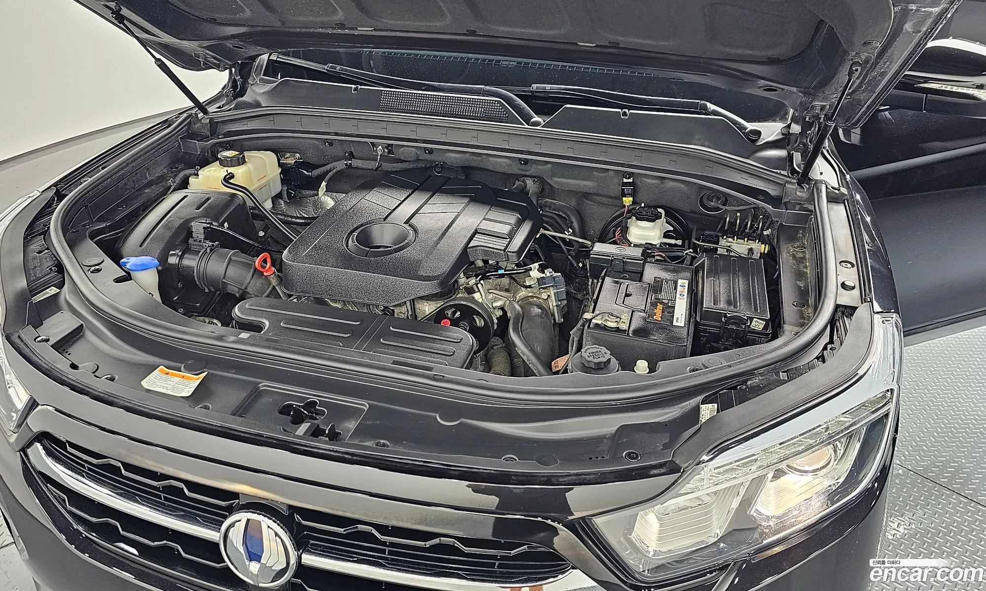 Kg Mobility Ssangyong Rexton Sports Diesel 22 4Wd Prestige - фотография 8600621