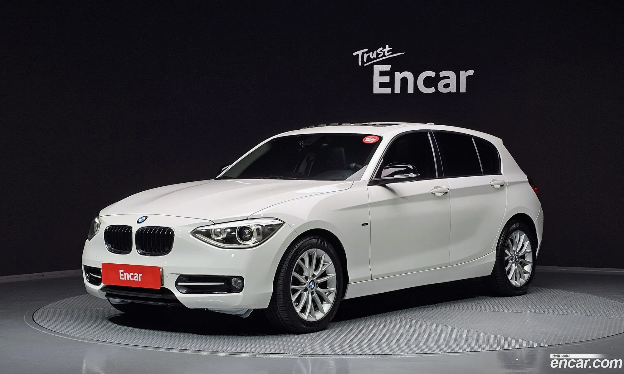 BMW 1 Series F20 118D Sports 5-Door - фотография 6631343