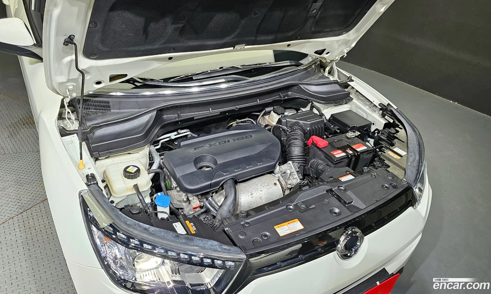 Kg Mobility Ssangyong Tivoli Armor Diesel Gear Edition 2Wd - фотография 7973738