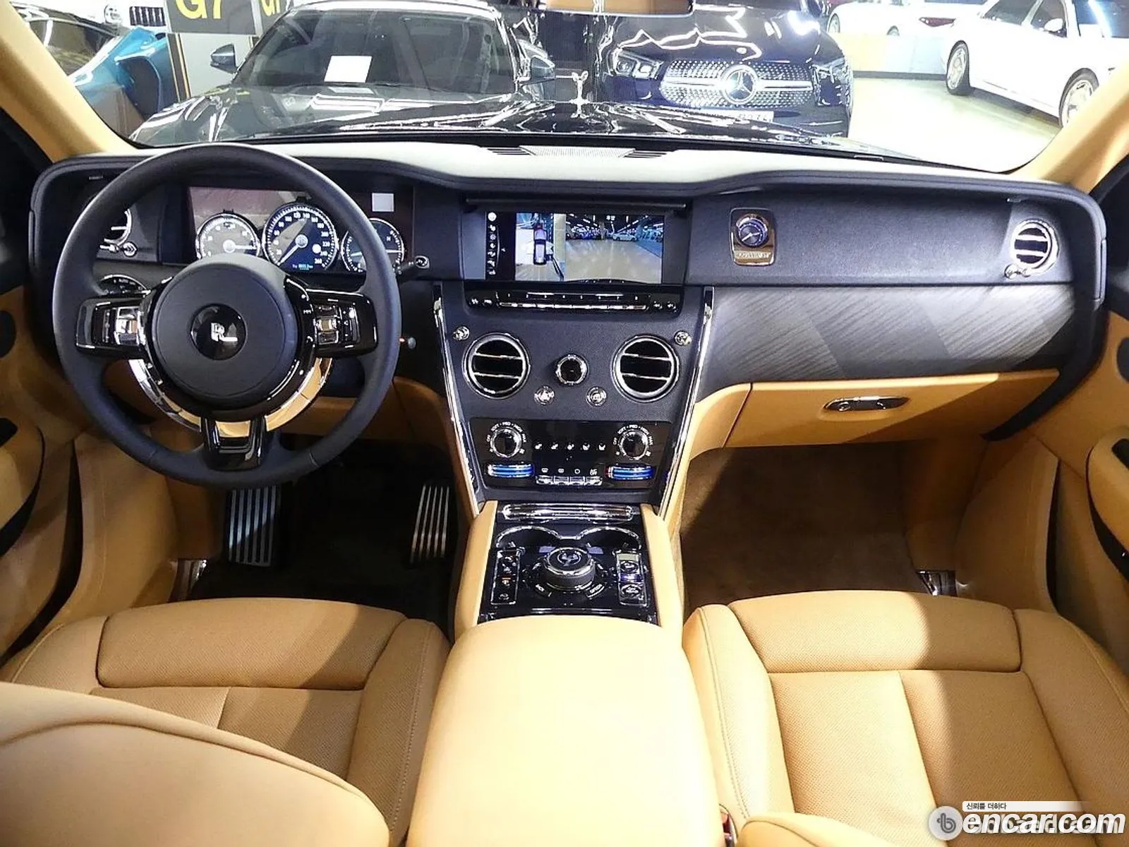 Rolls-Royce Cullinan 67 V12 - фотография 3720524