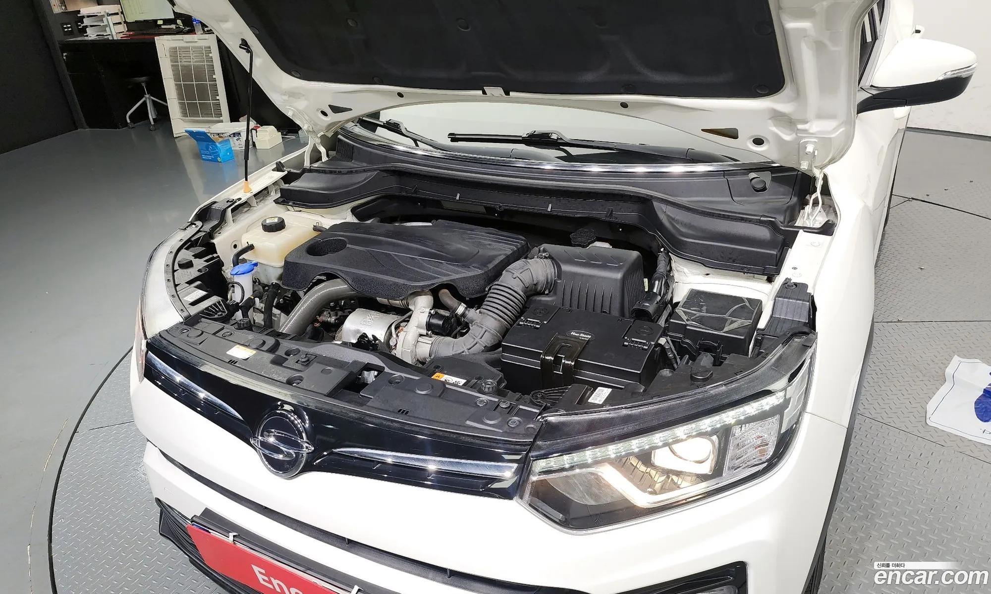 Kg Mobility Ssangyong Very New Tivoli Gasoline 15 2Wd V3 - фотография 8342367