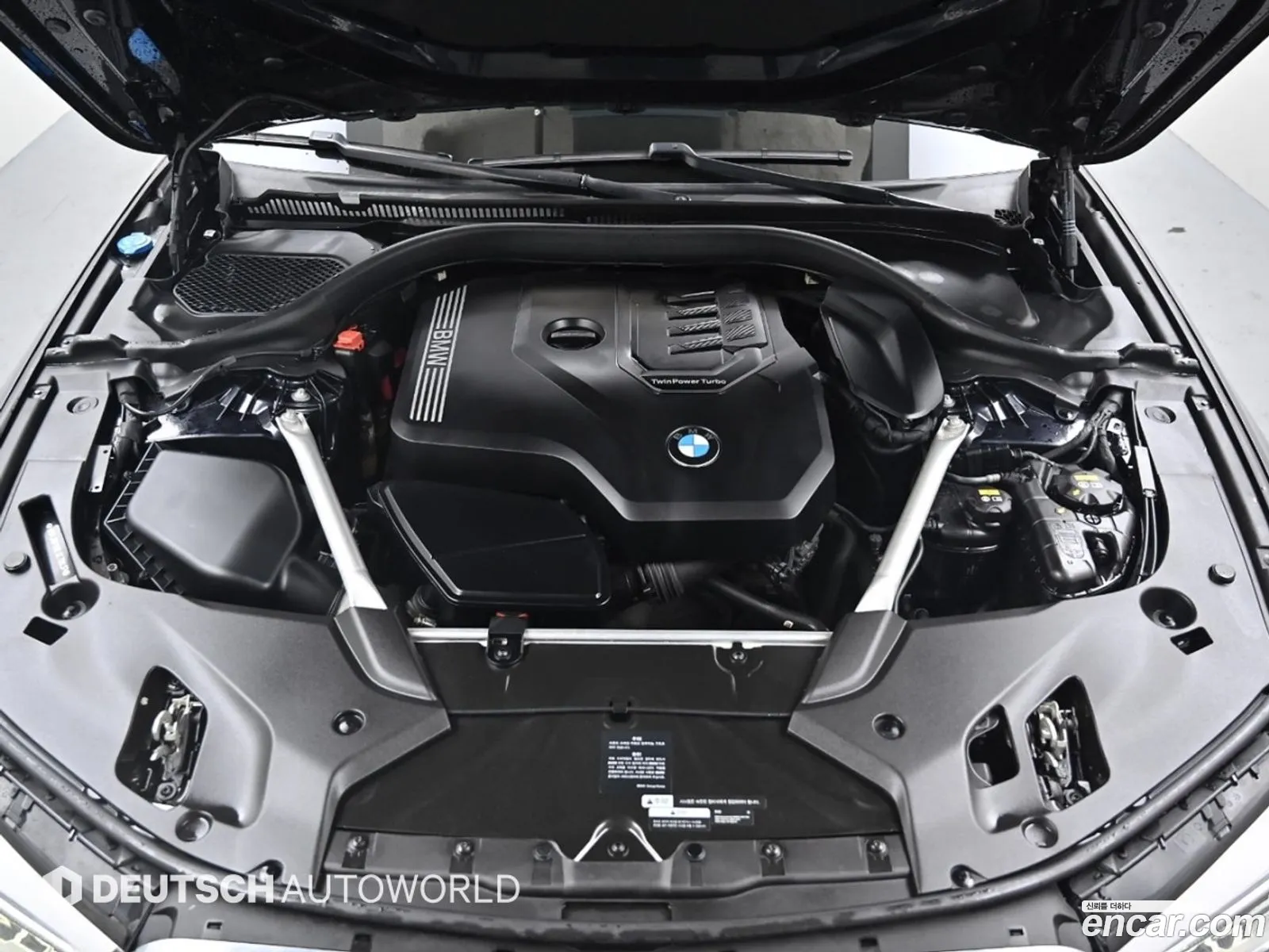 BMW 5 Series G30 530I M Sports Plus - фотография 18422348