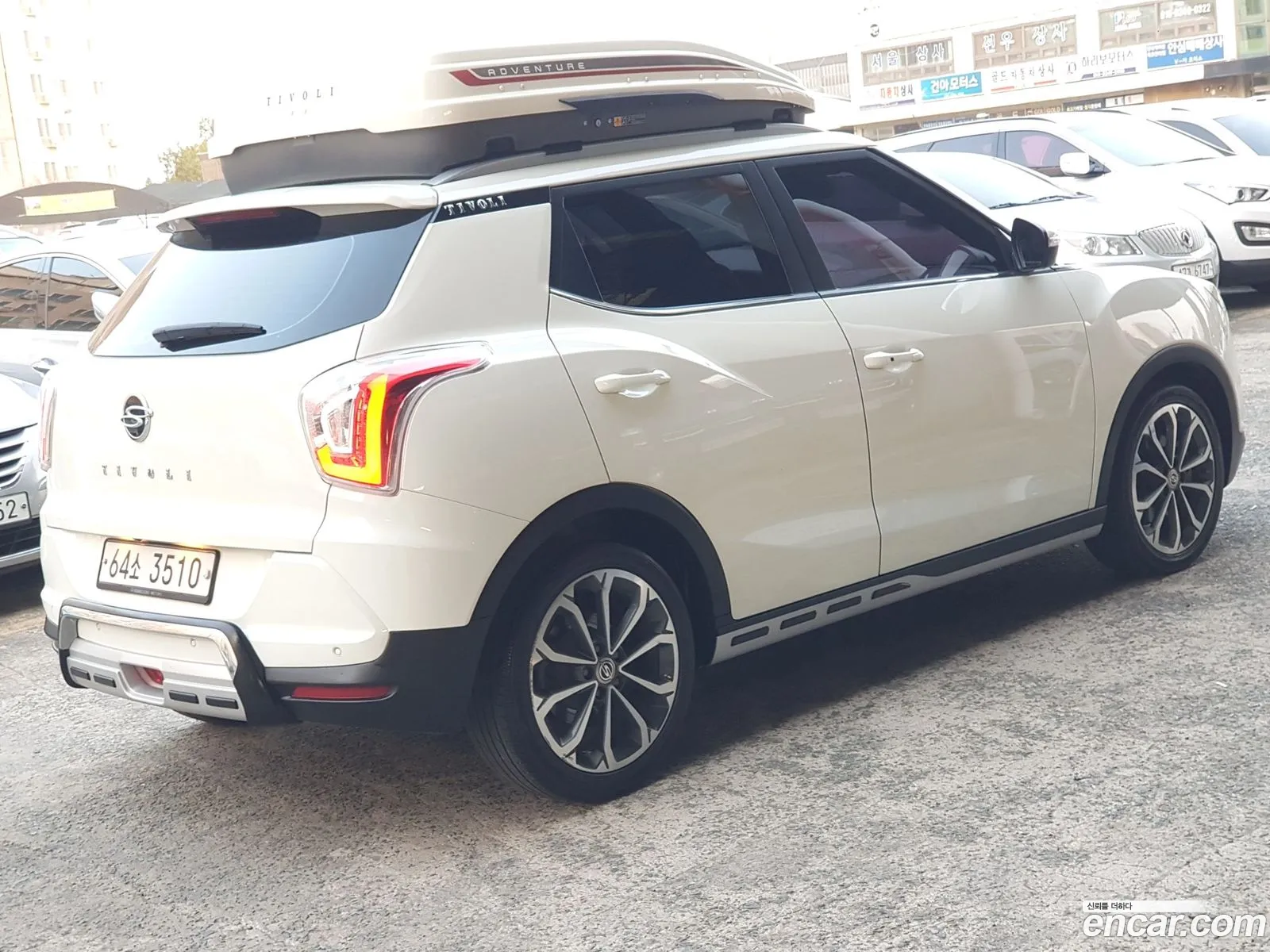 Kg Mobility Ssangyong Tivoli Diesel Lx 2Wd - фотография 12318361