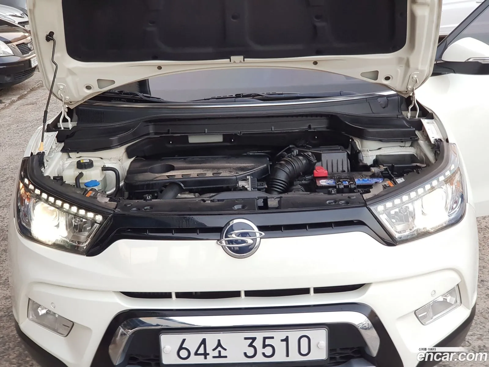 Kg Mobility Ssangyong Tivoli Diesel Lx 2Wd - фотография 12318365