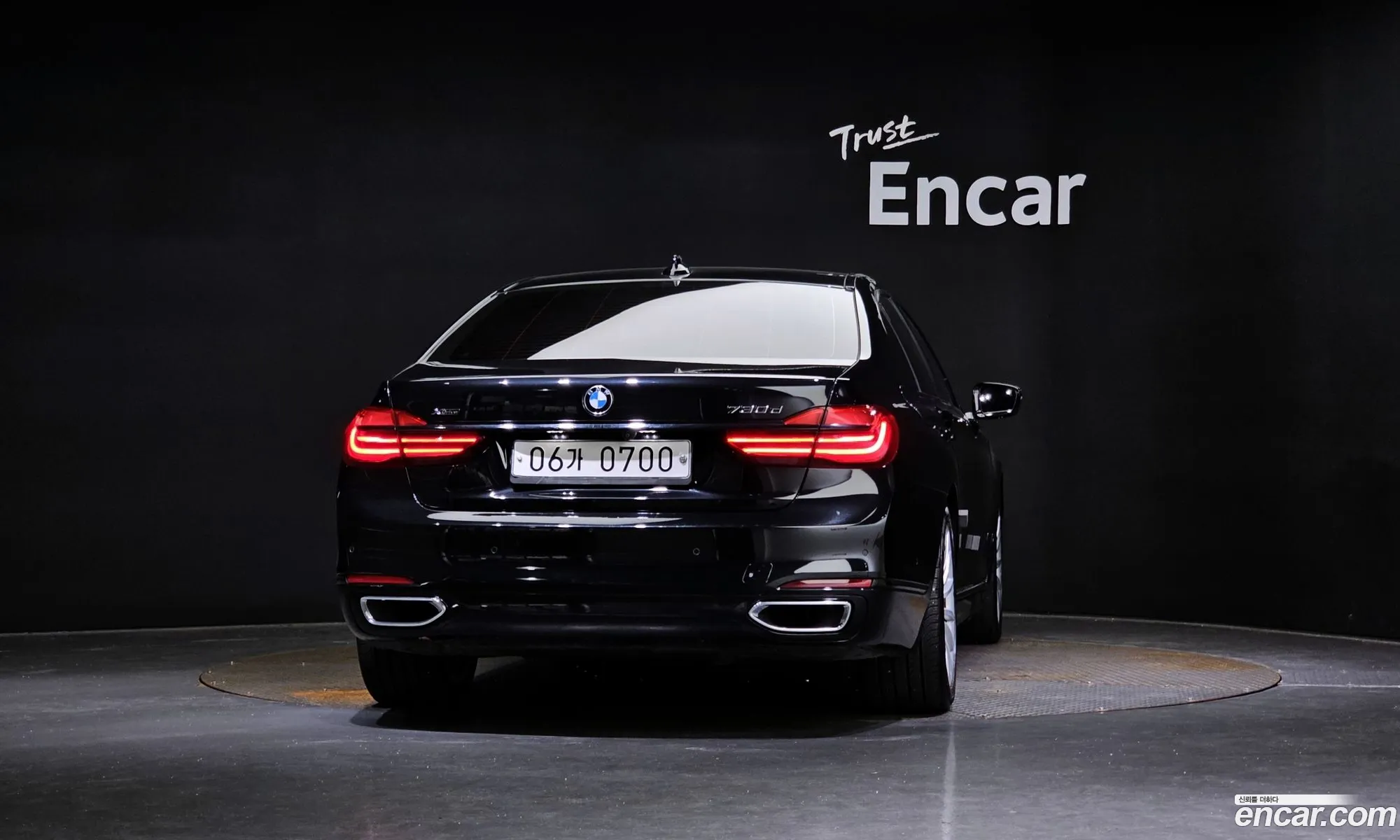 BMW 7 Series G11 730D xDrive - фотография 12283280