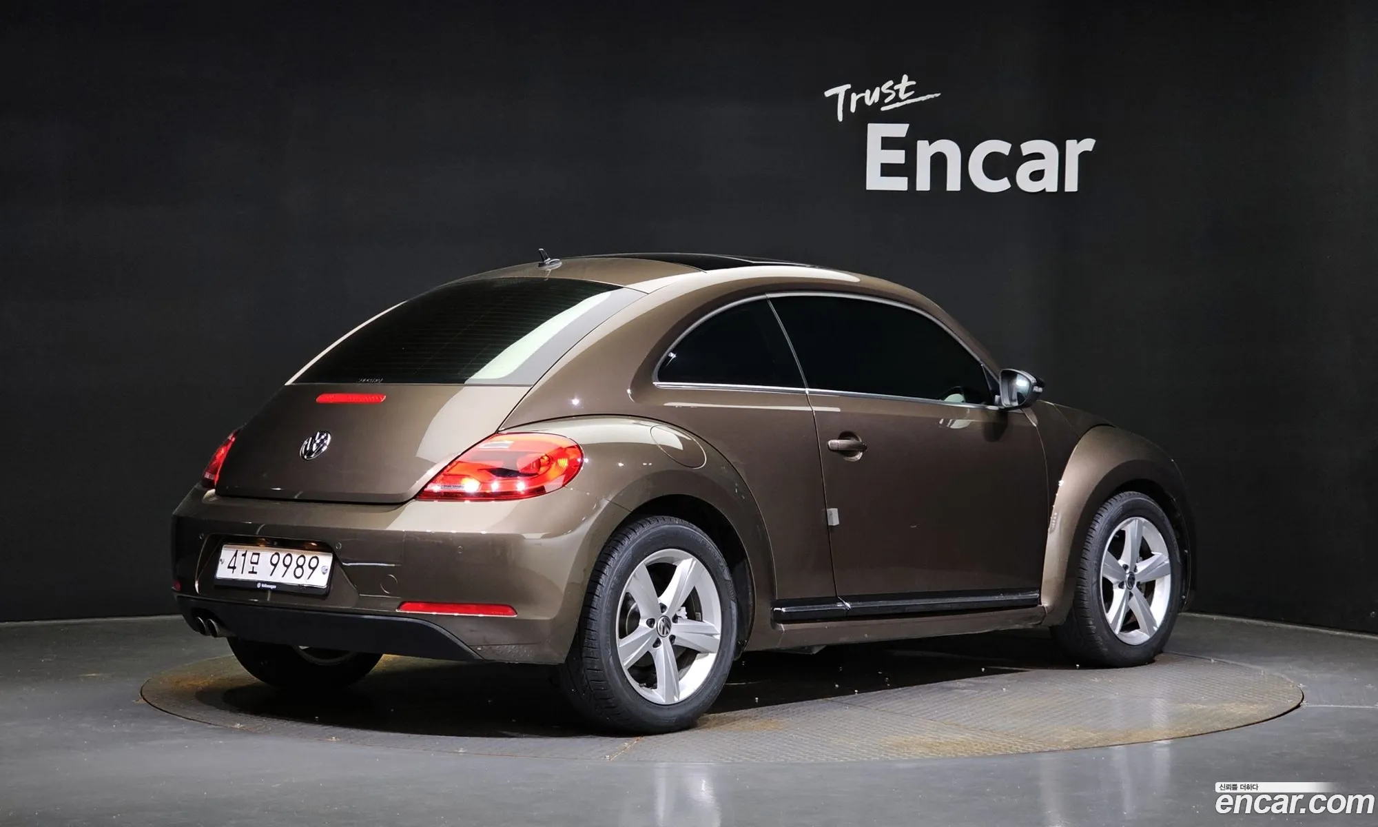 Volkswagen The Beetle 20 Tdi 3Rd Generation - фотография 7785140