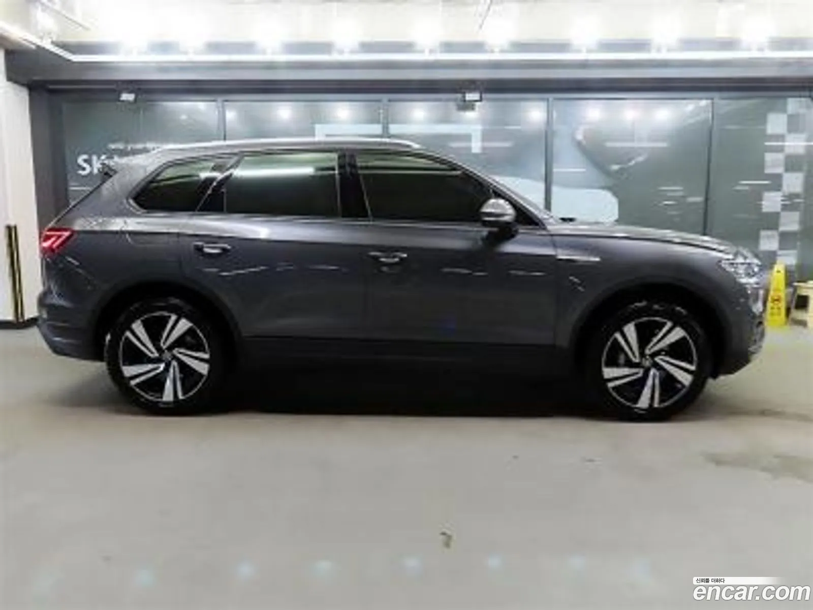 Volkswagen Touareg 3Rd Generation 30 Tdi Premium - фотография 7792114