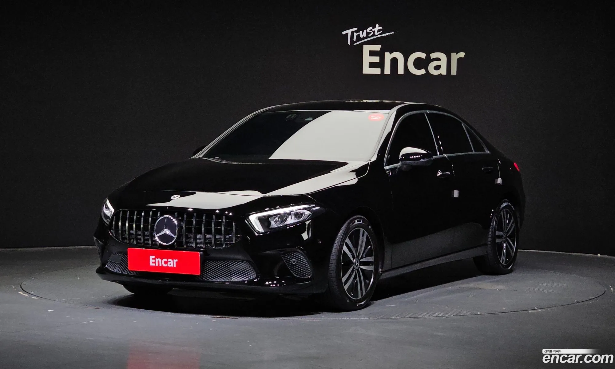 Mercedes A-Class W177 A220 Sedan - фотография 19173965
