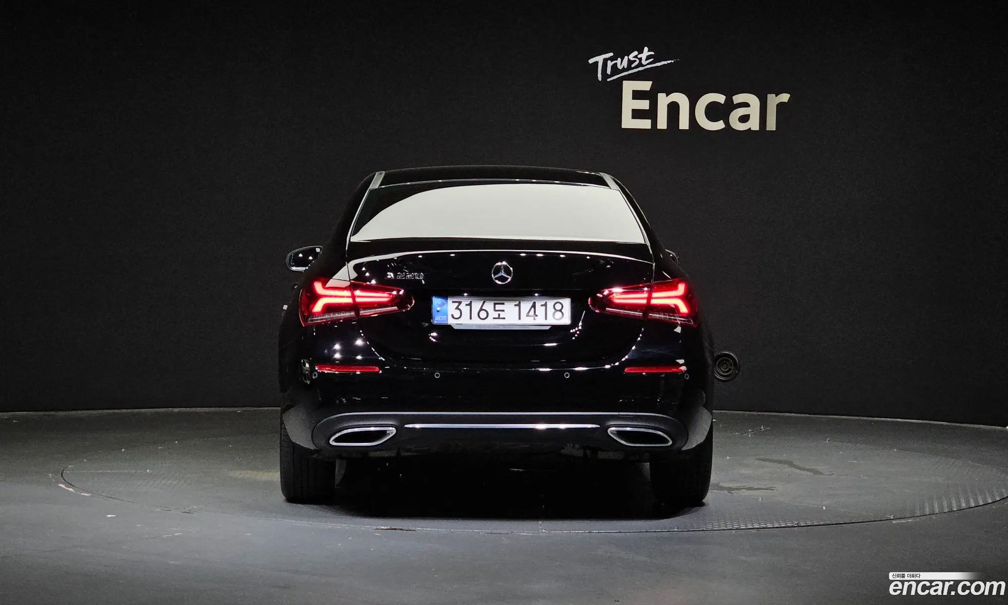 Mercedes A-Class W177 A220 Sedan - фотография 19173968