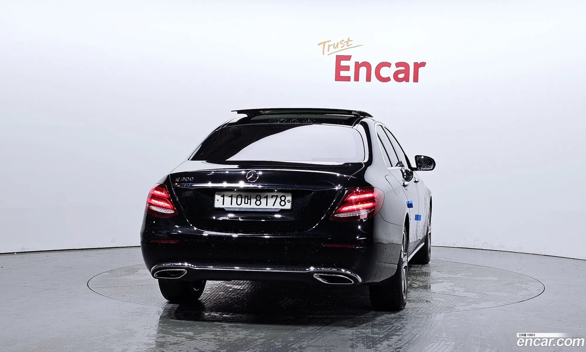 Mercedes E-Class W213 E300 Avantgarde - фотография 19186486