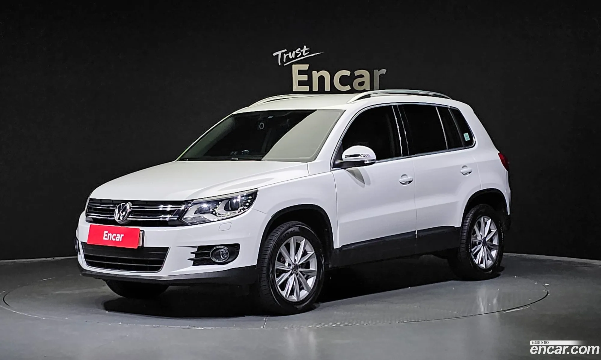 Volkswagen New Tiguan 20 Tdi Comfort 5N - фотография 8274807