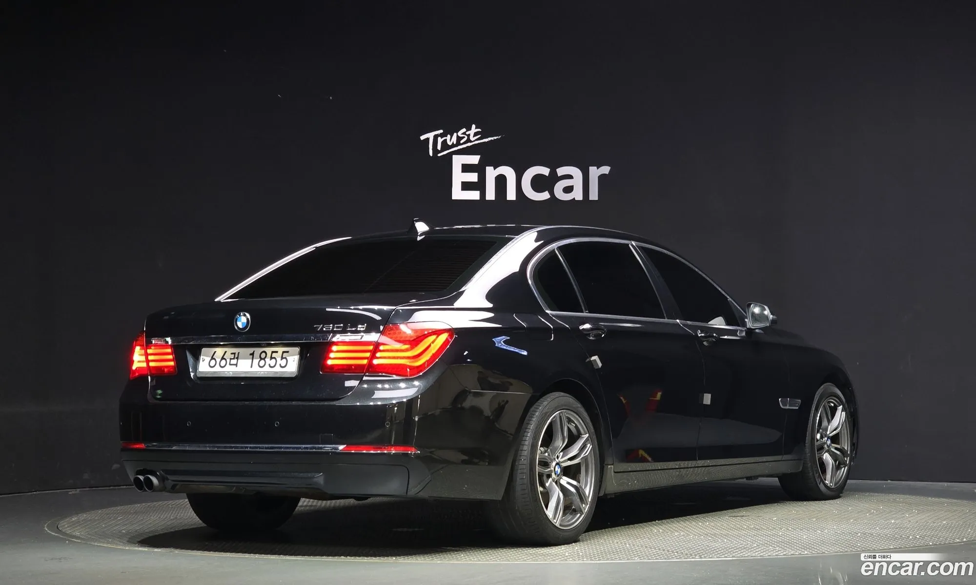 BMW 7 Series F01 730Ld - фотография 12283266