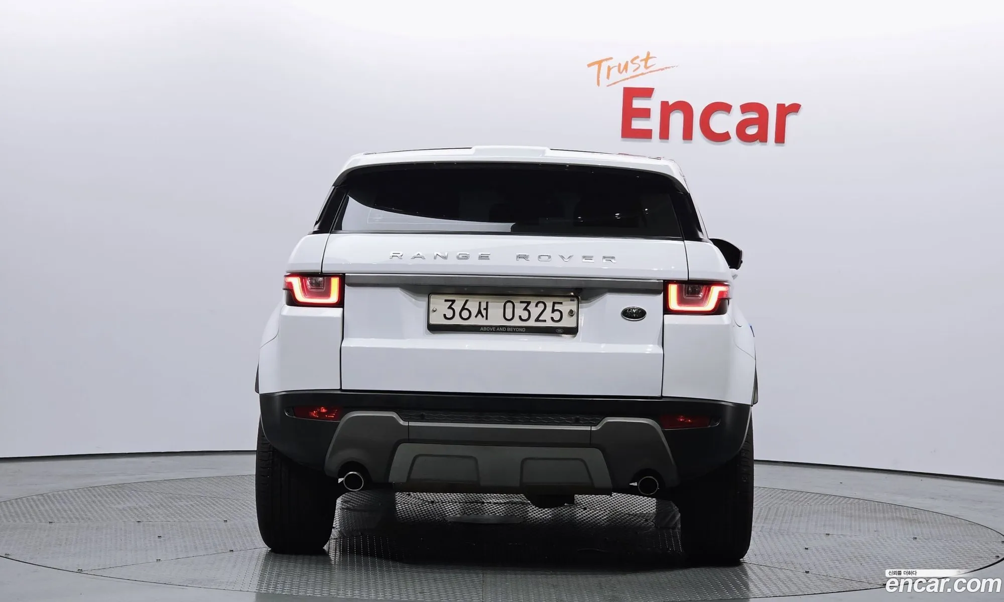 Land Rover Range Rover Evoque 20 Td4 Se - фотография 7137326