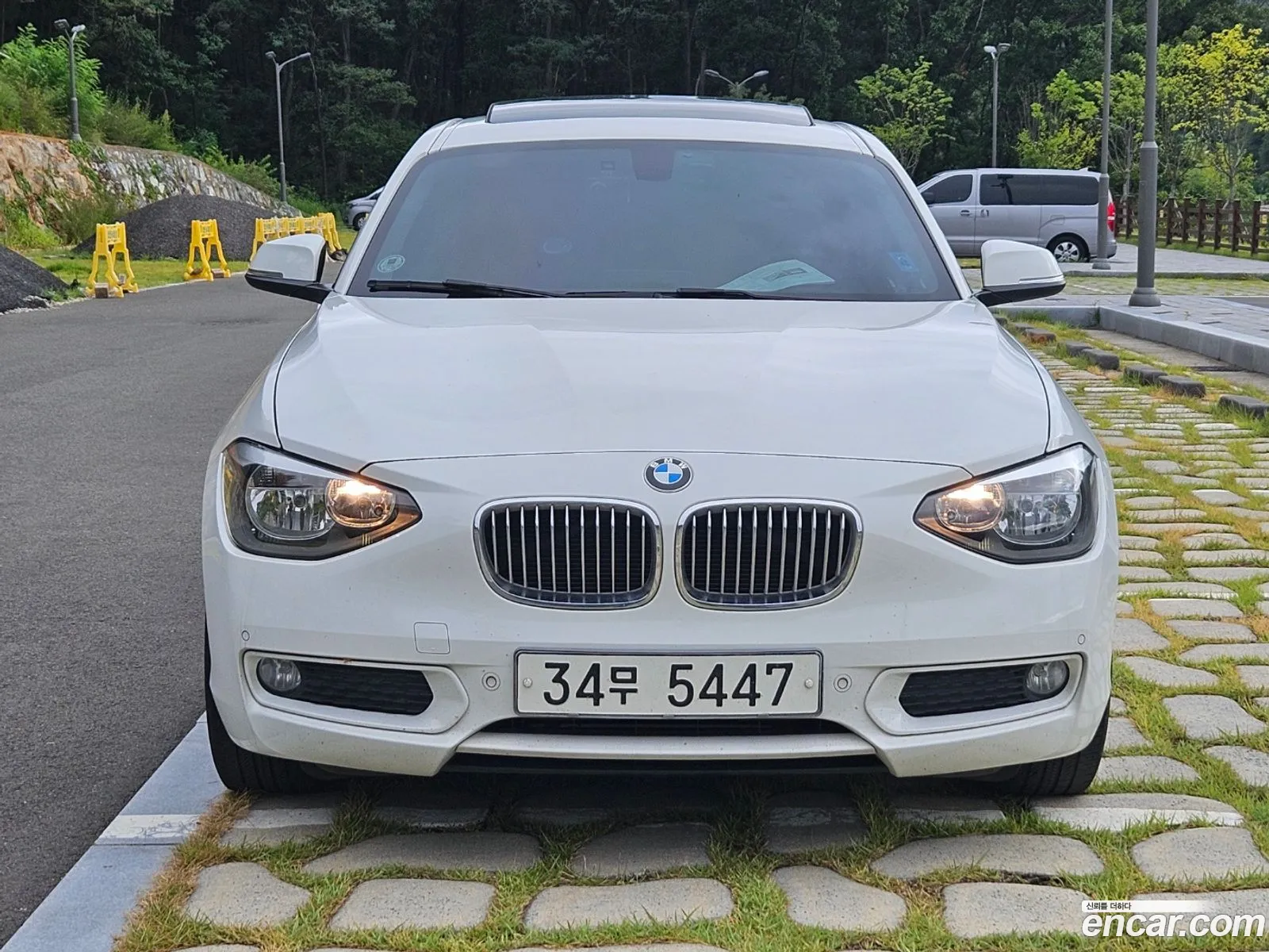 BMW 1 Series F20 118D Urban 5-Door - фотография 6853714