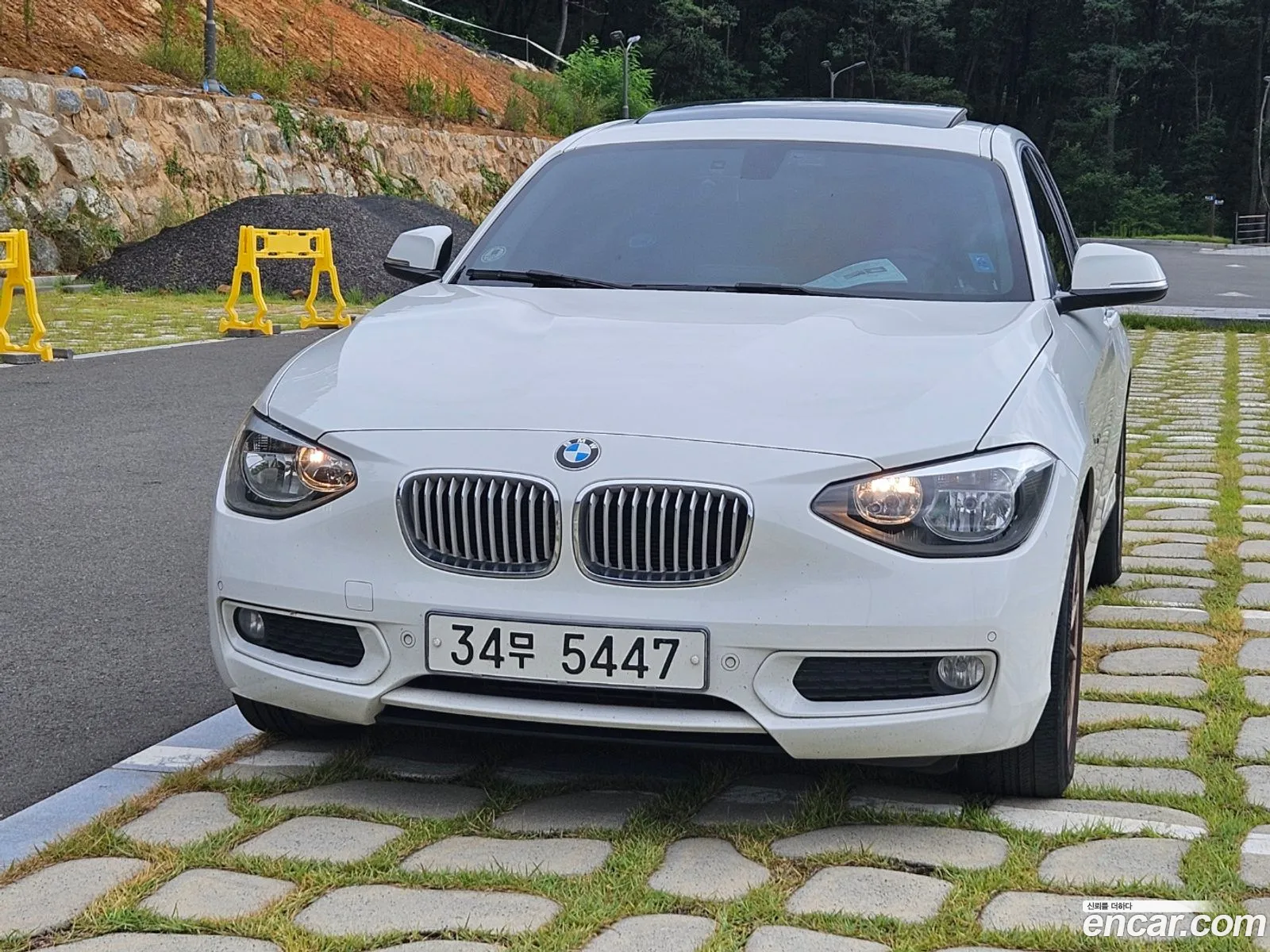 BMW 1 Series F20 118D Urban 5-Door - фотография 6853715