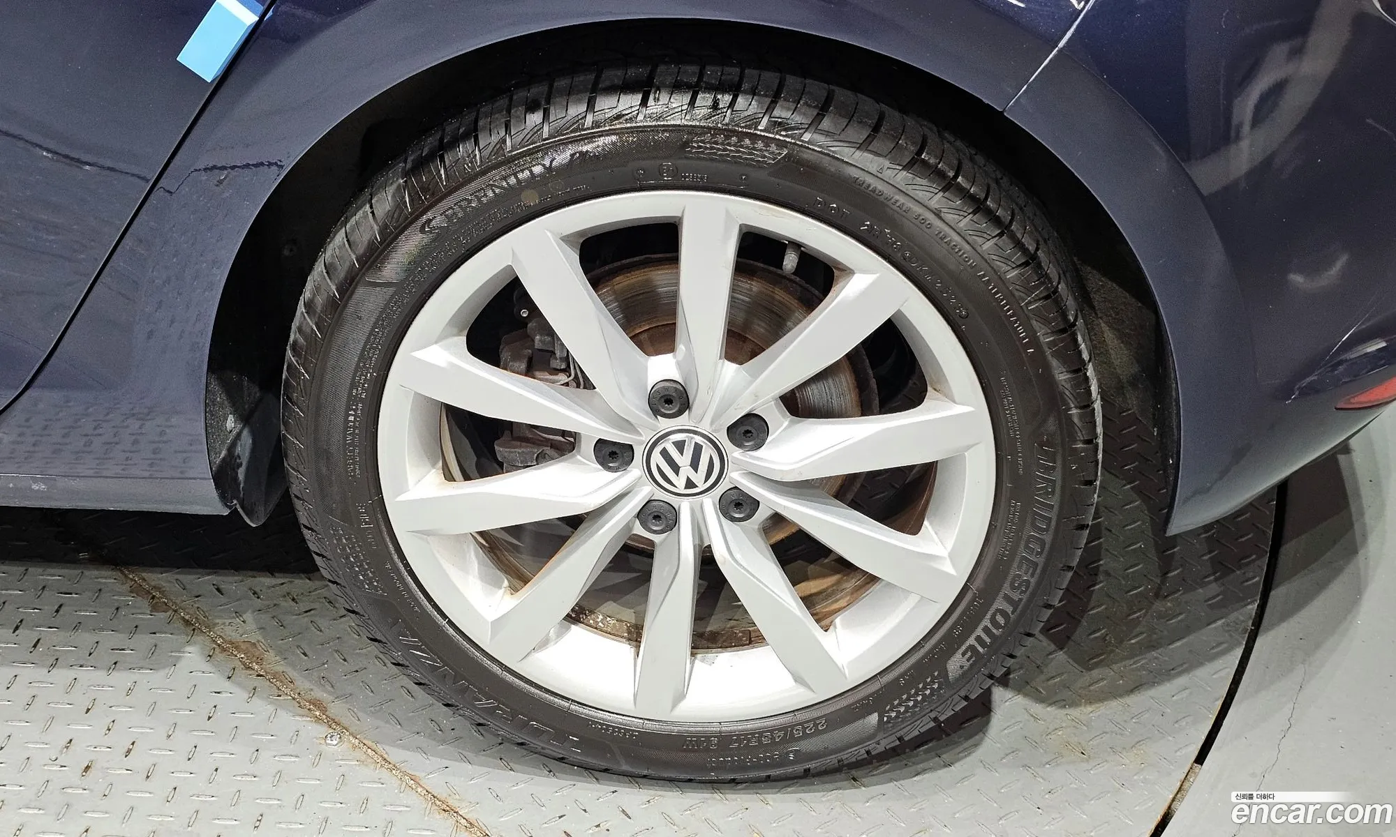 Volkswagen Golf 7Th Generation 20 Tdi - фотография 7937456