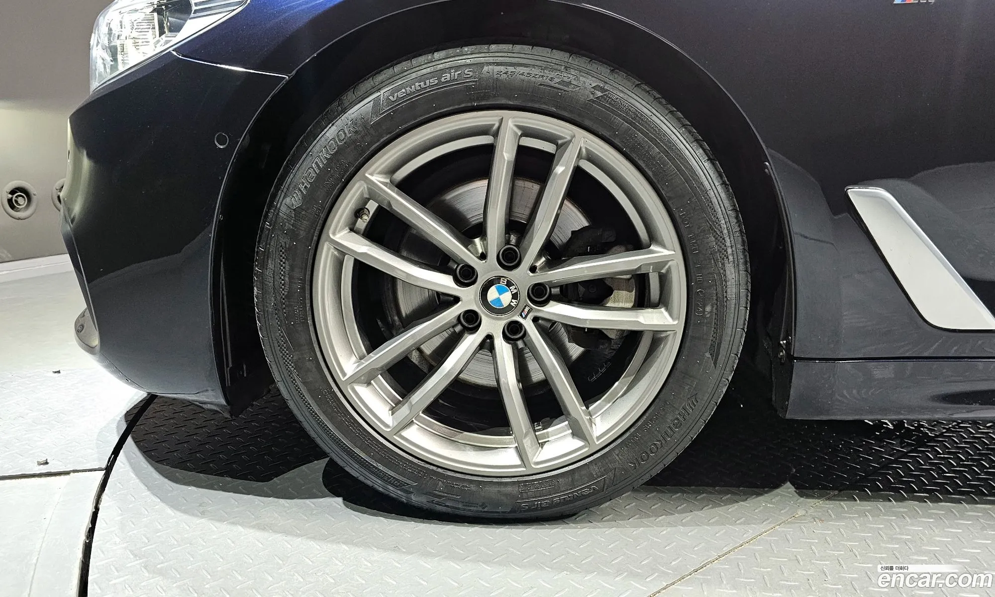 BMW 5 Series G30 520D M Sports Plus - фотография 5194916
