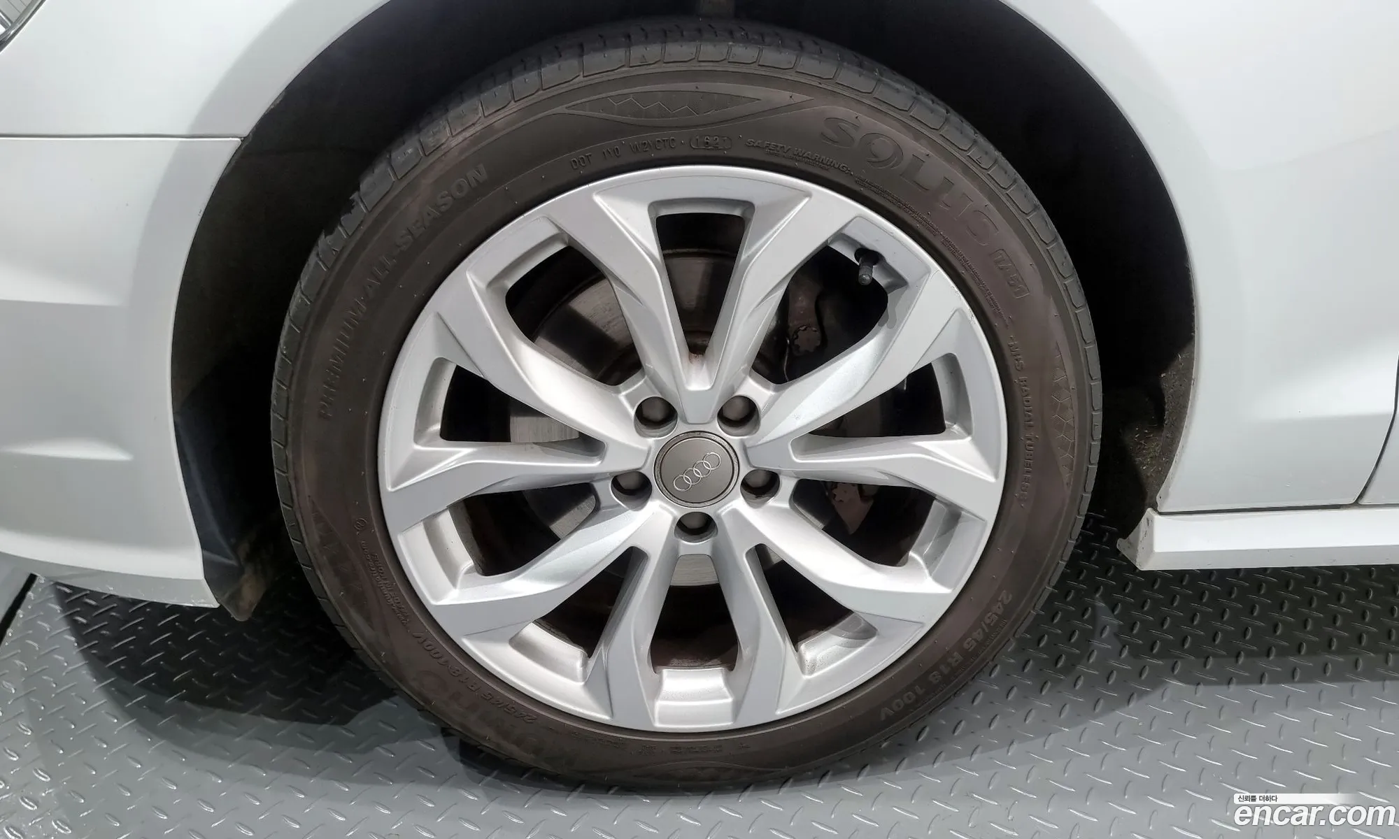 Audi New A6 35 Tdi Premium C7 - фотография 381184