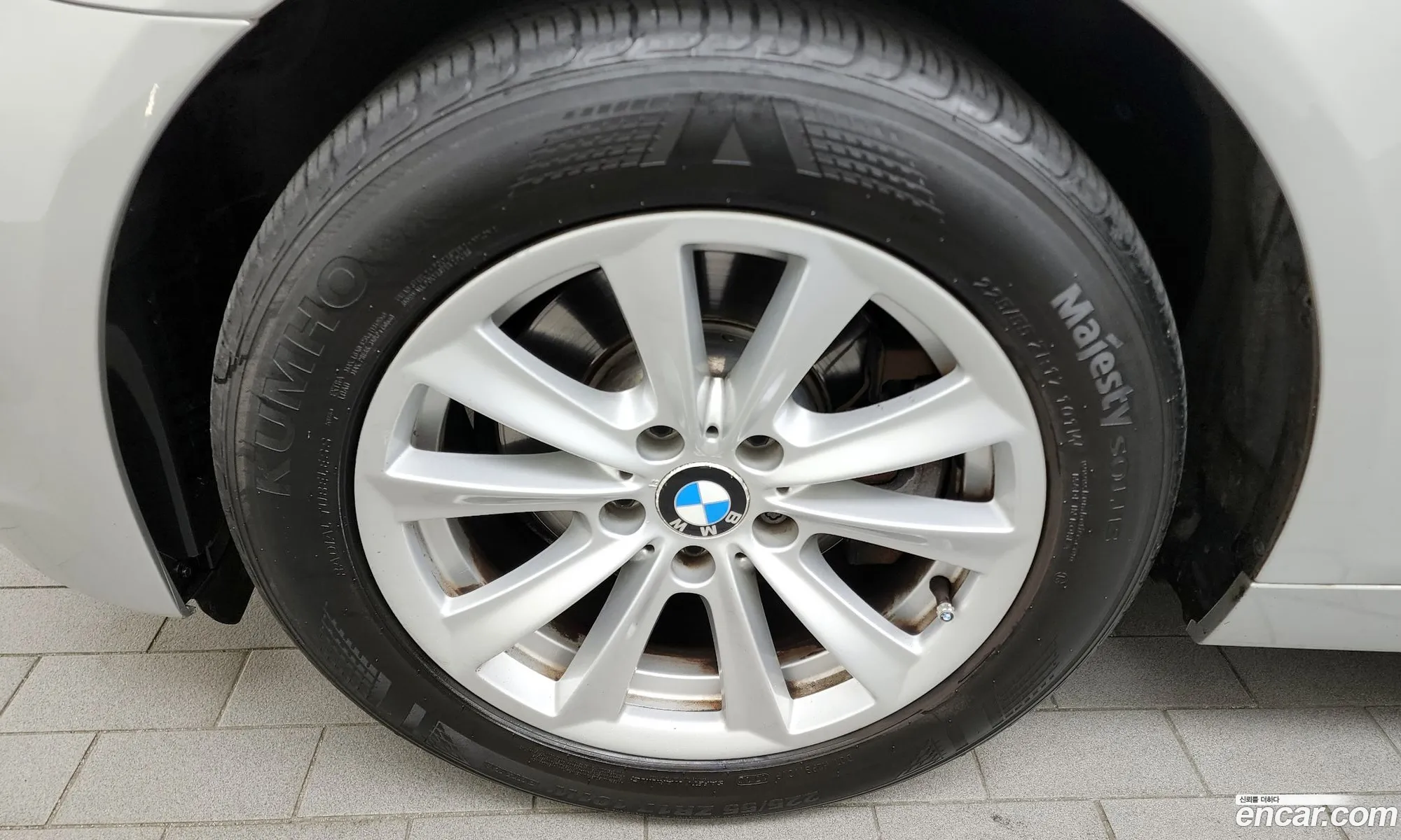 BMW 5 Series F10 520D - фотография 8280557