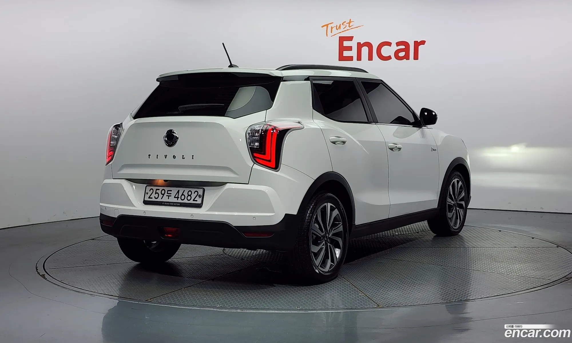 Kg Mobility Ssangyong Very New Tivoli Gasoline 15 2Wd V5 - фотография 8451873