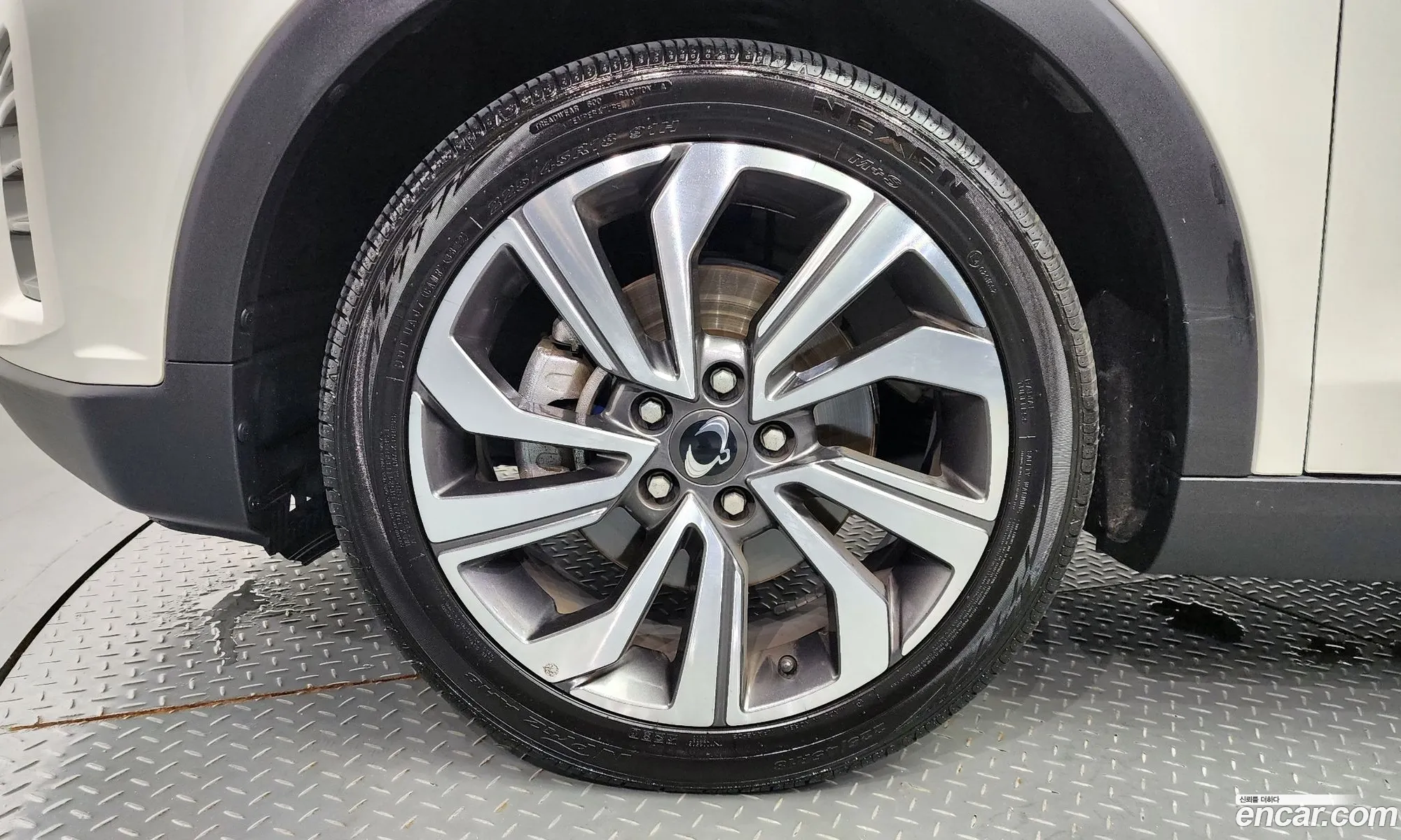 Kg Mobility Ssangyong Very New Tivoli Gasoline 15 2Wd V5 - фотография 8451876