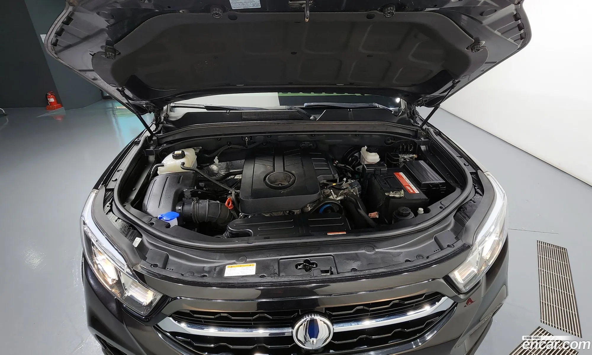 Kg Mobility Ssangyong Rexton Sports Diesel 22 4Wd Adventure - фотография 7881556