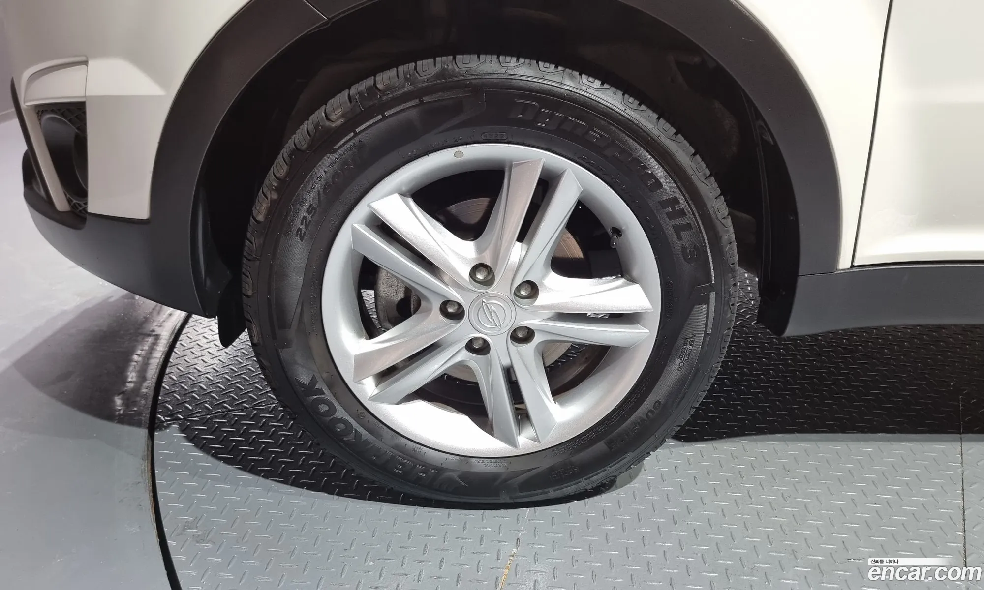 Kg Mobility Ssangyong New Korando C 20 Cvt 2Wd High-End Model - фотография 8342439