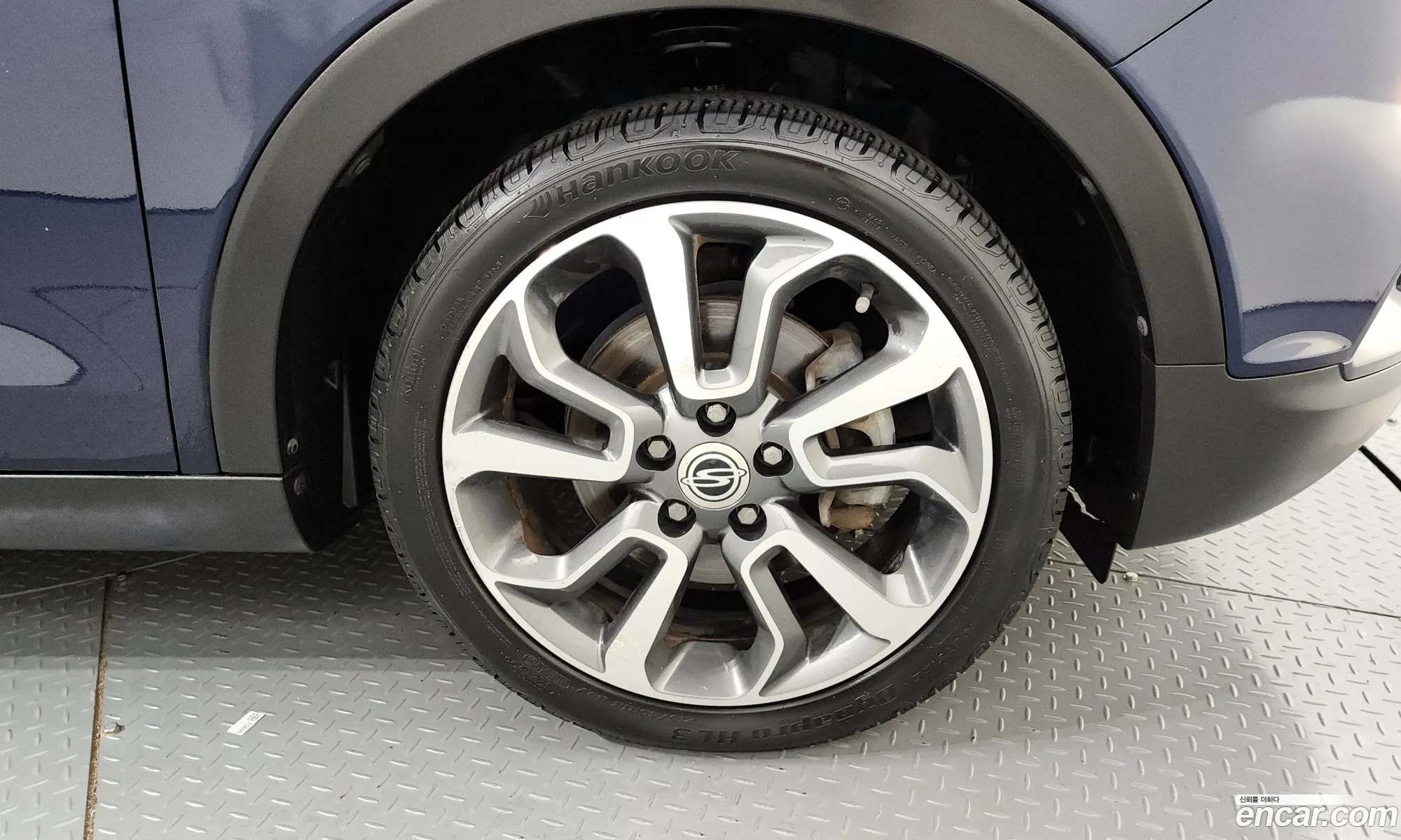 Kg Mobility Ssangyong Tivoli Lx 2Wd - фотография 8342451